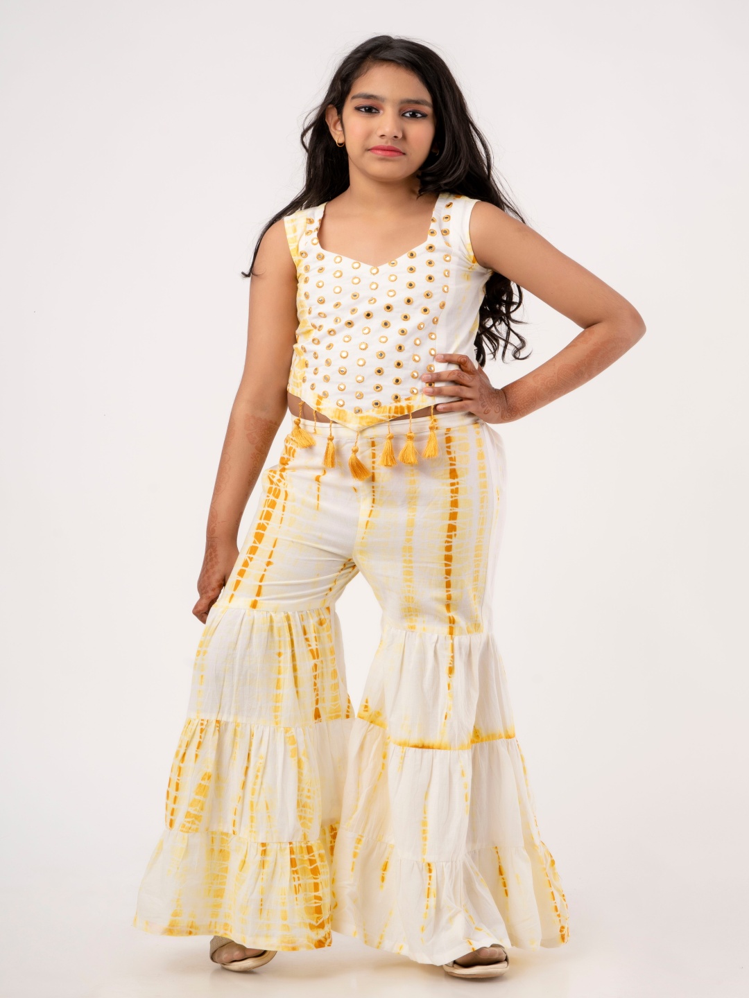 

TUNIYA Girls Embroidered Cotton Blend Sleeveless Top With Sharara, White