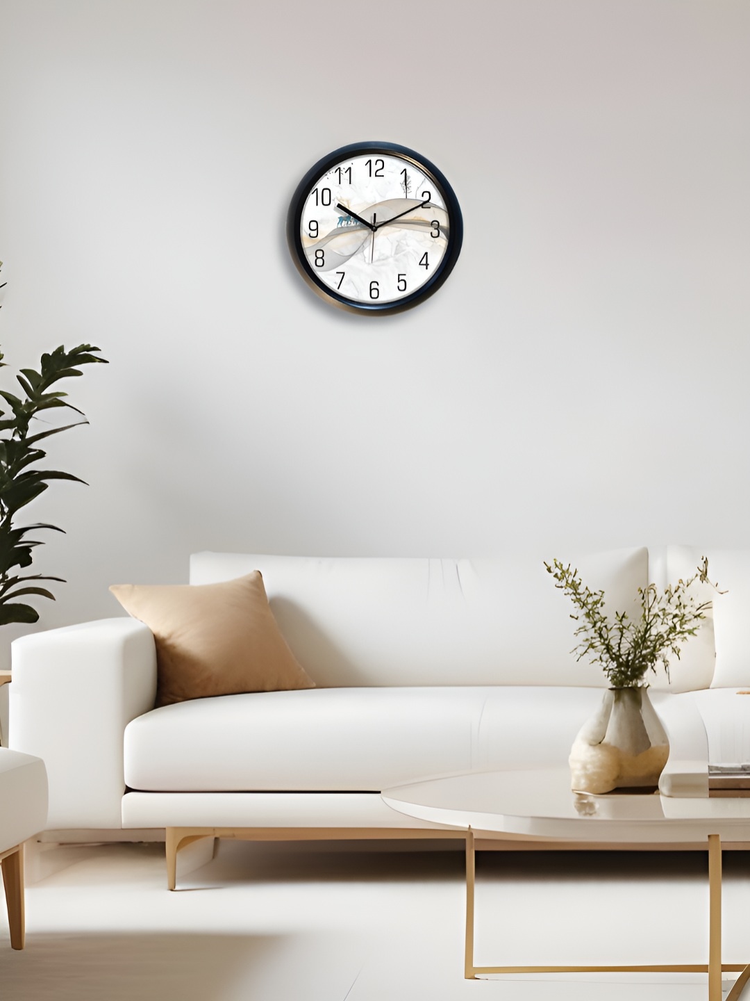 

Aura Brown & Black Contemporary Wall Clock