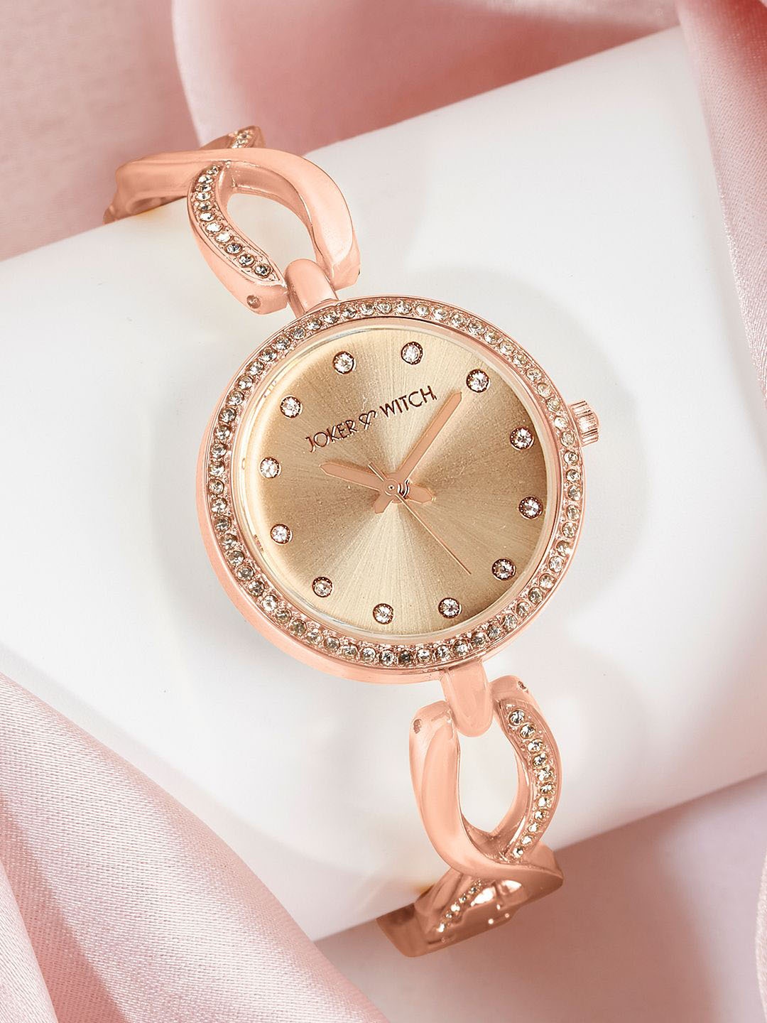 

JOKER & WITCH Women Embellished Dial & Bracelet Style Straps Analogue Watch AMWW1130, Rose gold