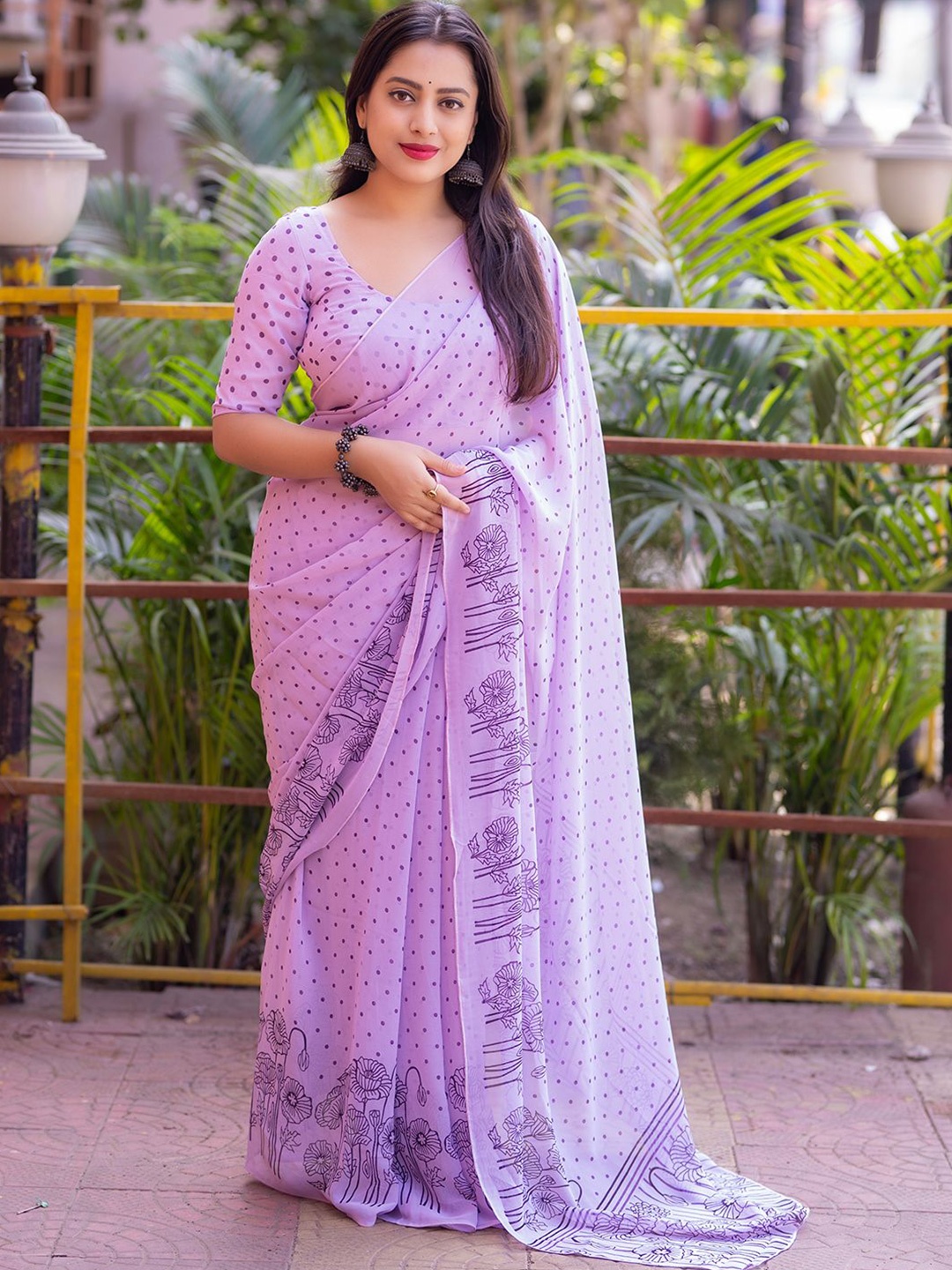 

Mitera Polka Dot Printed Saree, Lavender