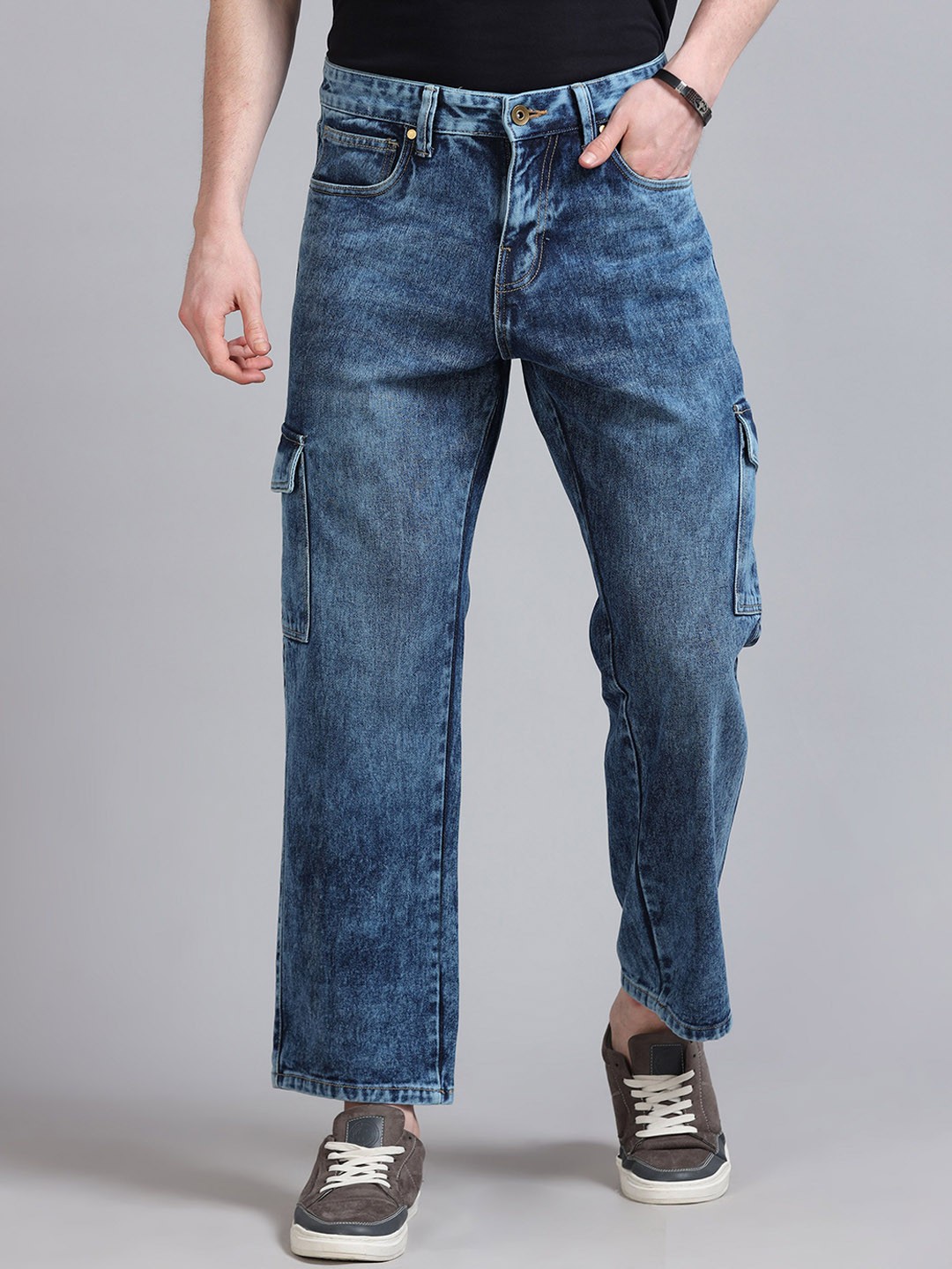 

The Roadster Lifestyle Pure Cotton Straight Fit Jeans, Blue