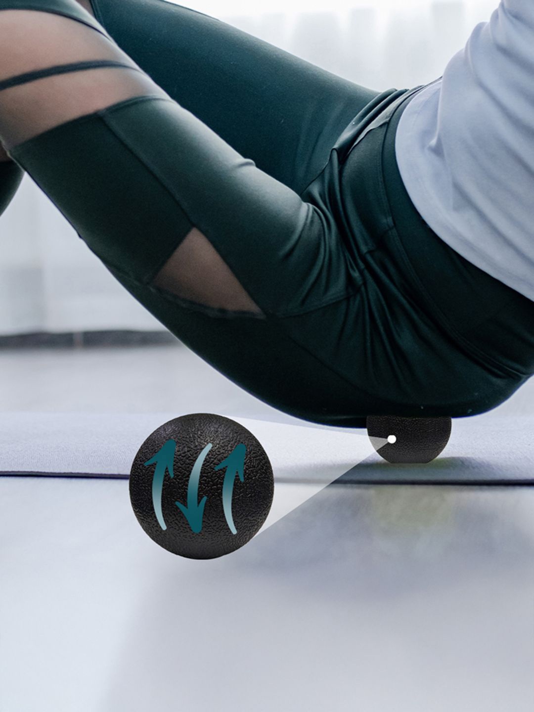 

BOLDFIT Massage ball Plain Black Workout Accessories