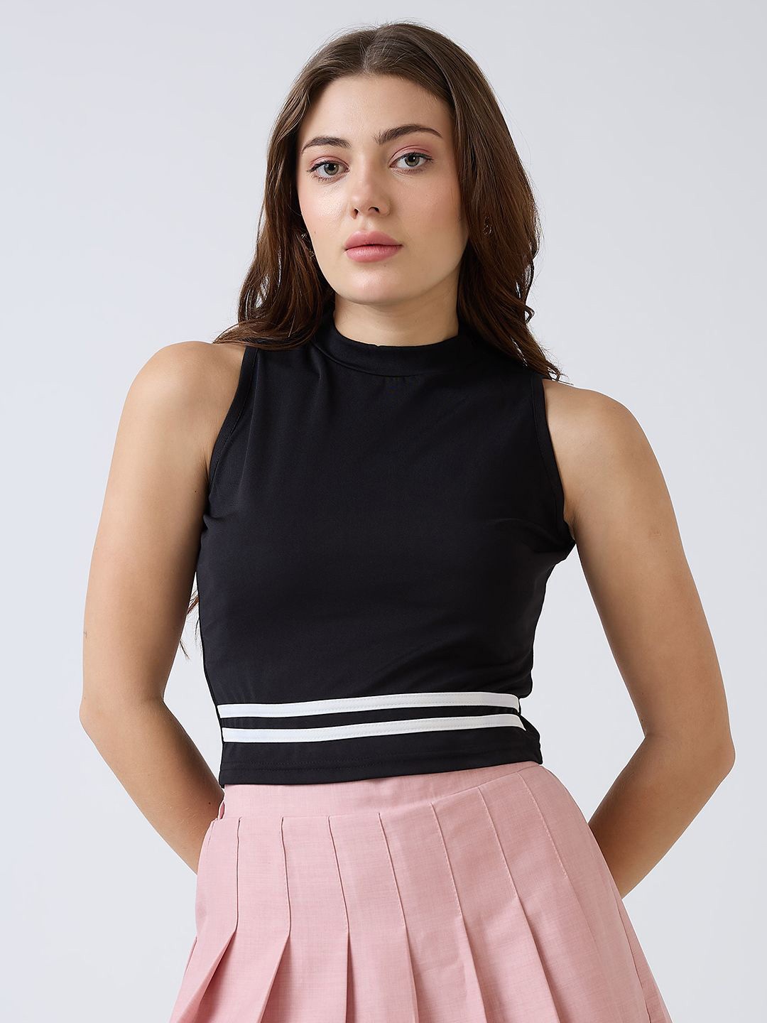 

SZN Women Horizontal Stripes Striped Fitted Crop Top, Black