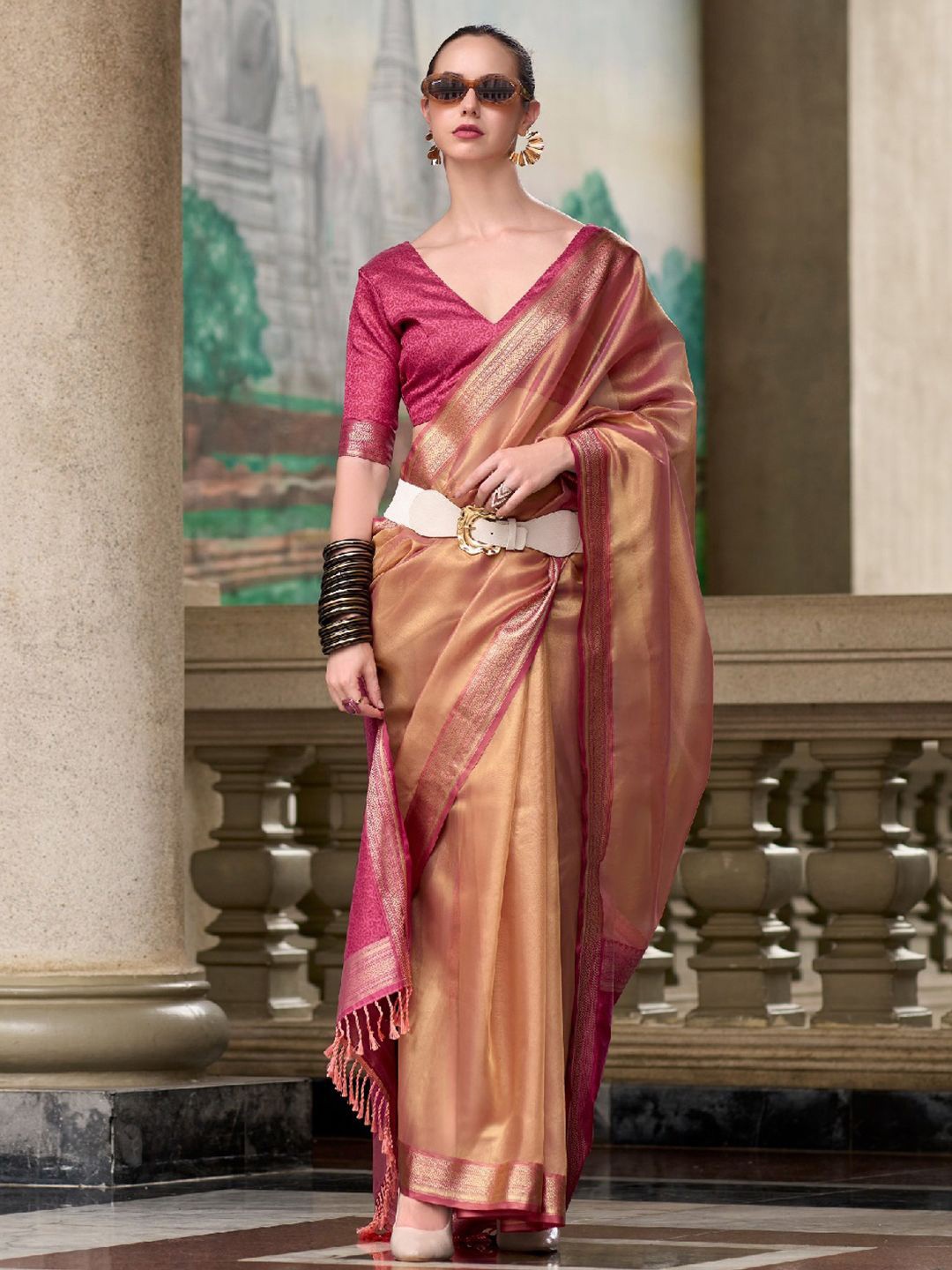 

LeeliPeeri Designer Zari Tissue Saree, Beige