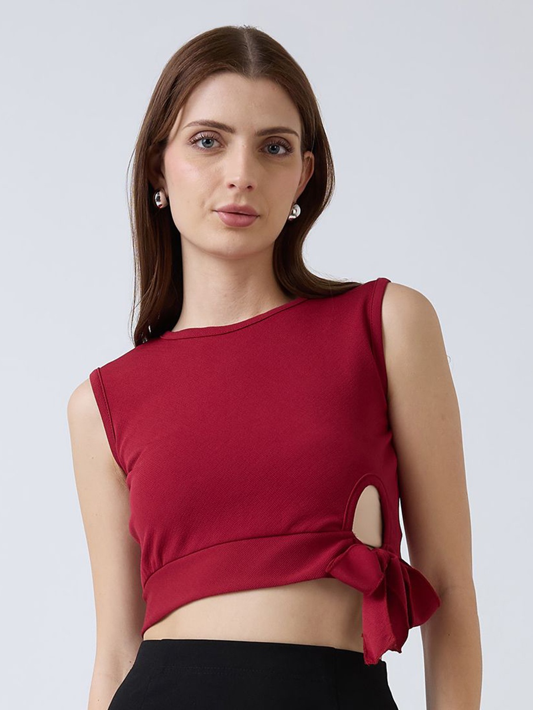 

SZN Women Round Neck Fitted Crop Top, Maroon