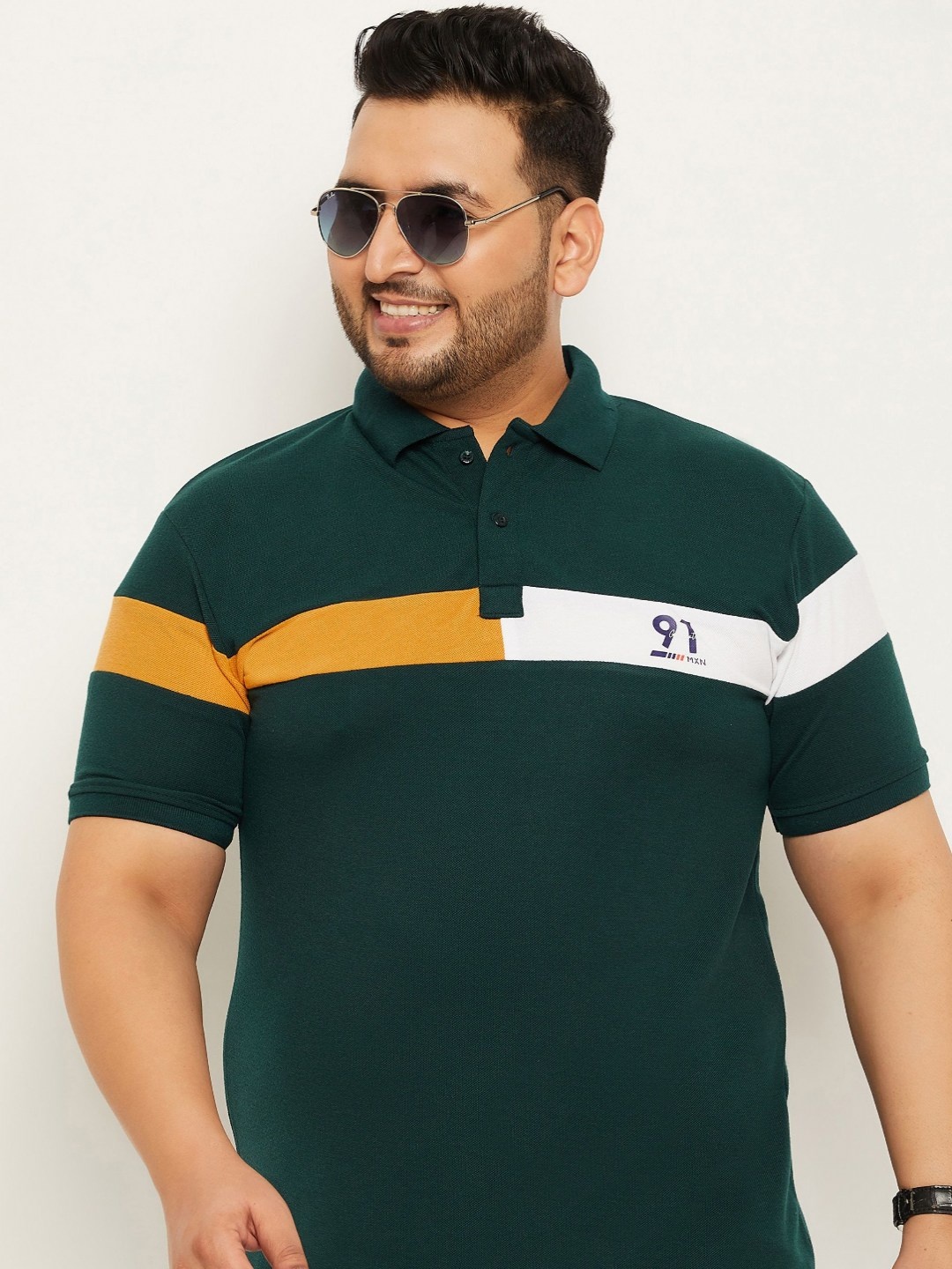 

MXN Men Plus Size Colourblocked Polo Collar Cotton T-shirt, Green