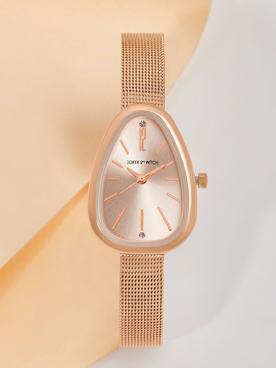 

JOKER & WITCH Women Embellished Dial & Bracelet Style Straps Analogue Watch AMWW1008, Rose gold