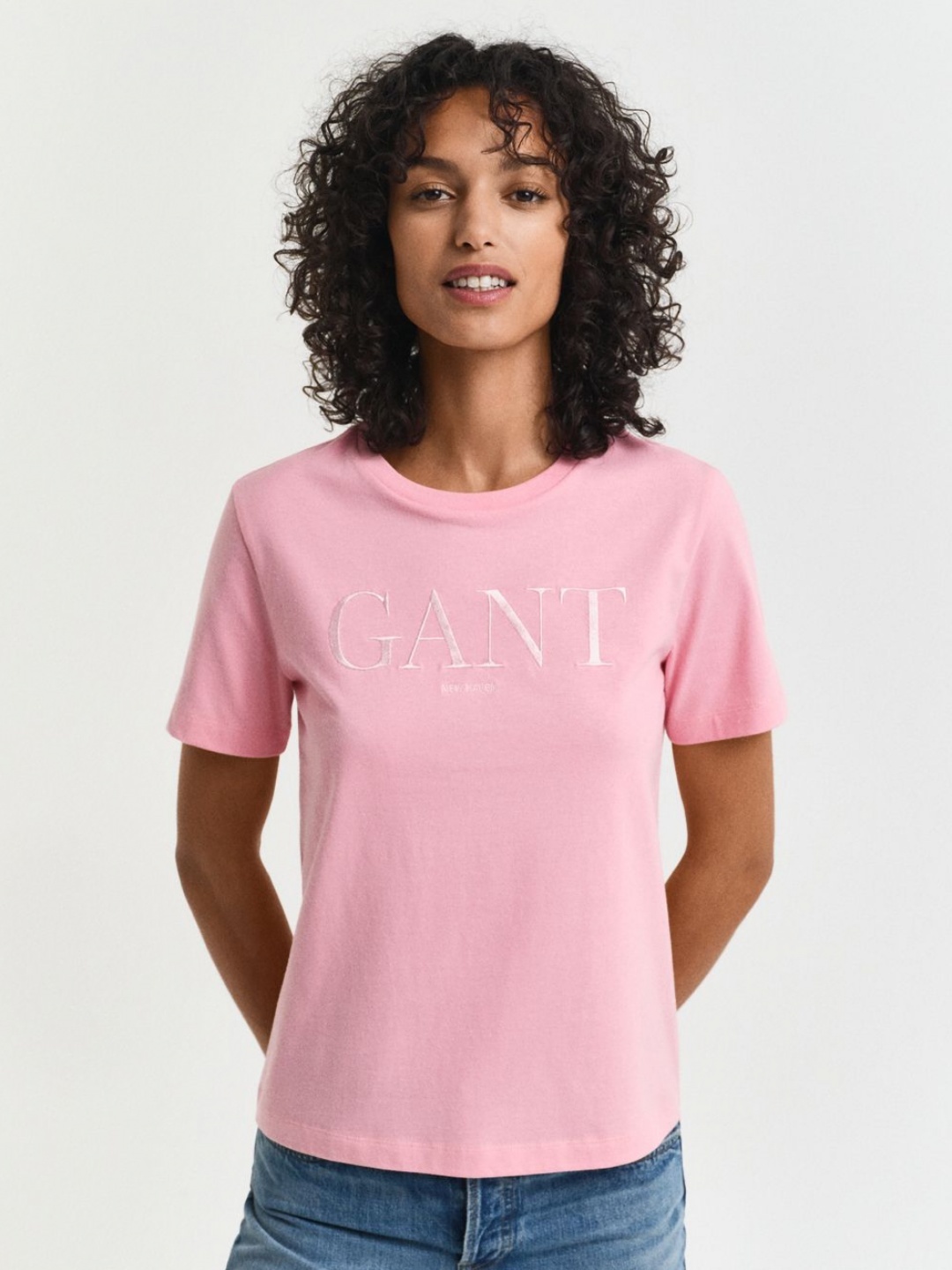 

GANT Women Tonal Graphic Brand Logo Round Neck Cotton T-shirt, Pink