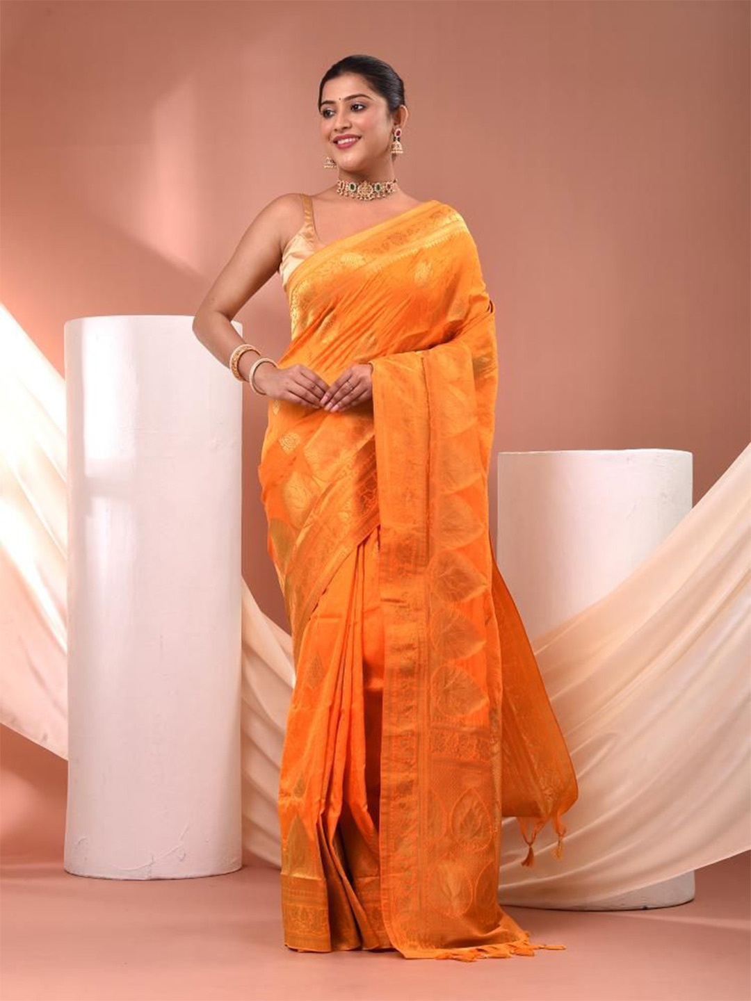 

VIBHAVARI Ethnic Motifs Woven Design Zari Saree, Yellow