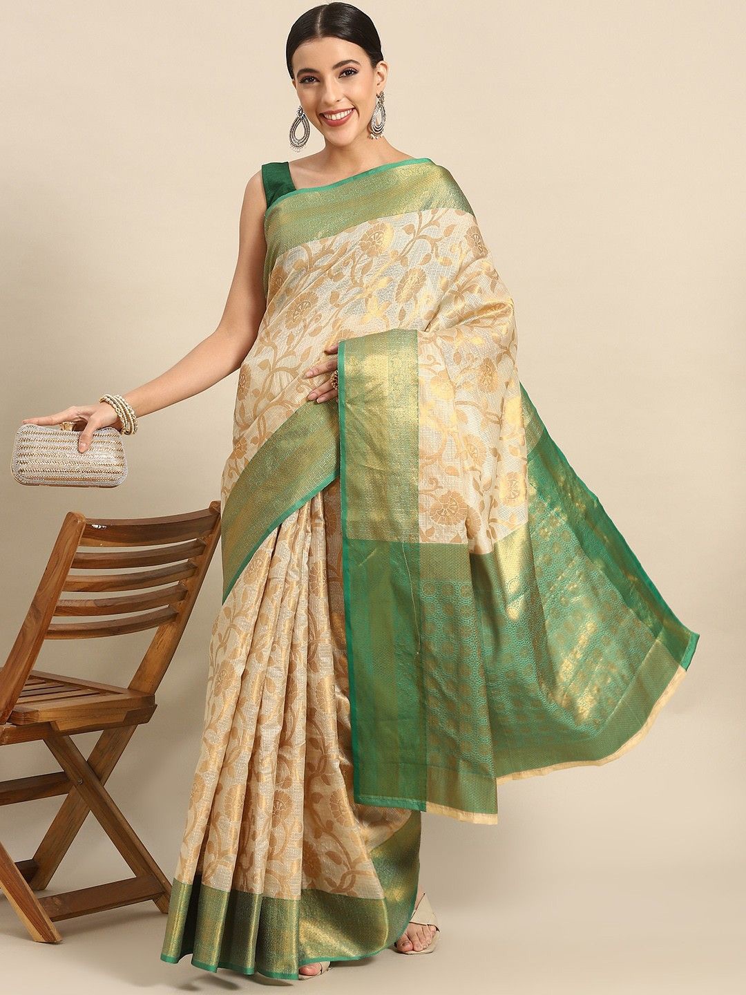 

DIVASTRI Woven Design Zari Silk Blend Kota Saree, Cream