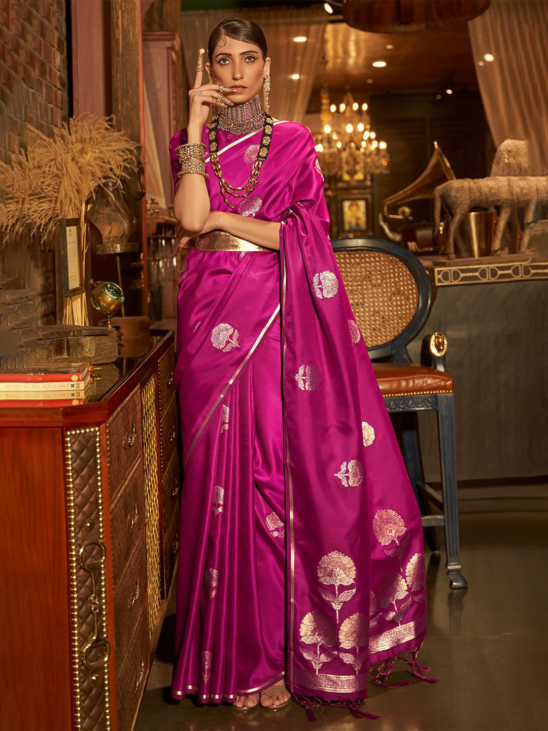 

NITARAA Woven Design Zari Satin Saree, Purple