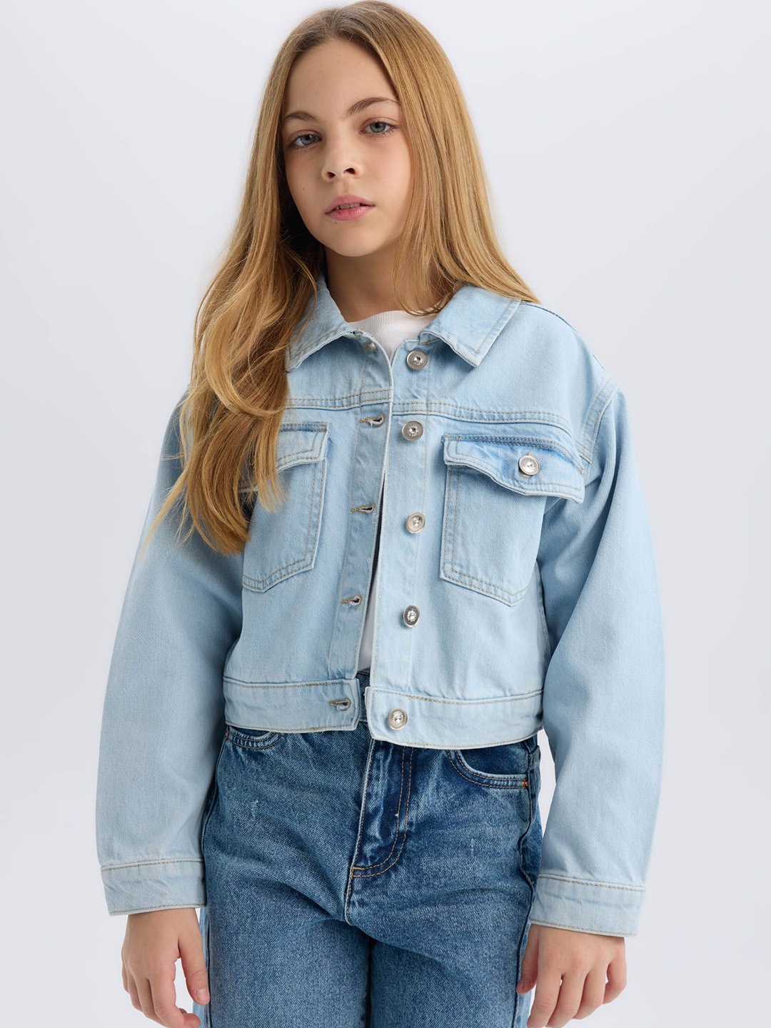 

DeFacto Girls Spread Collar Washed Solid Cotton Casual Denim Jacket, Blue