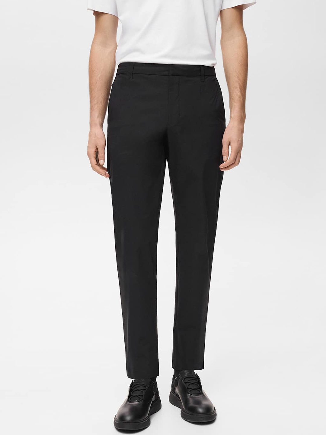 

MANGO MAN Slim Fit Thermoregulating Trousers, Black