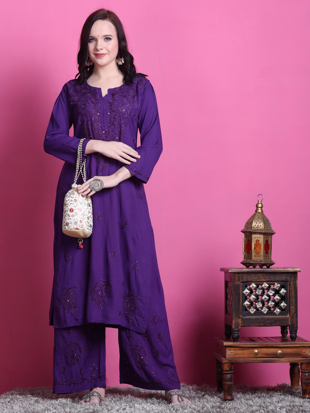 

KHAKA Floral Embroidered Notch Neck Kurta With Palazzos, Purple