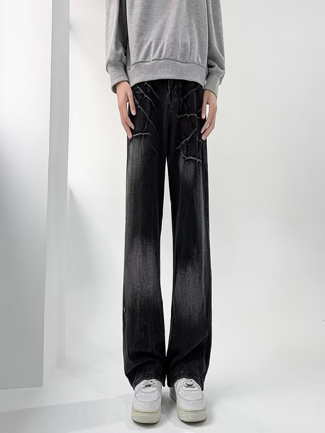 

StyleCast x Revolte Men Mid-Rise Light Fade Jeans, Black