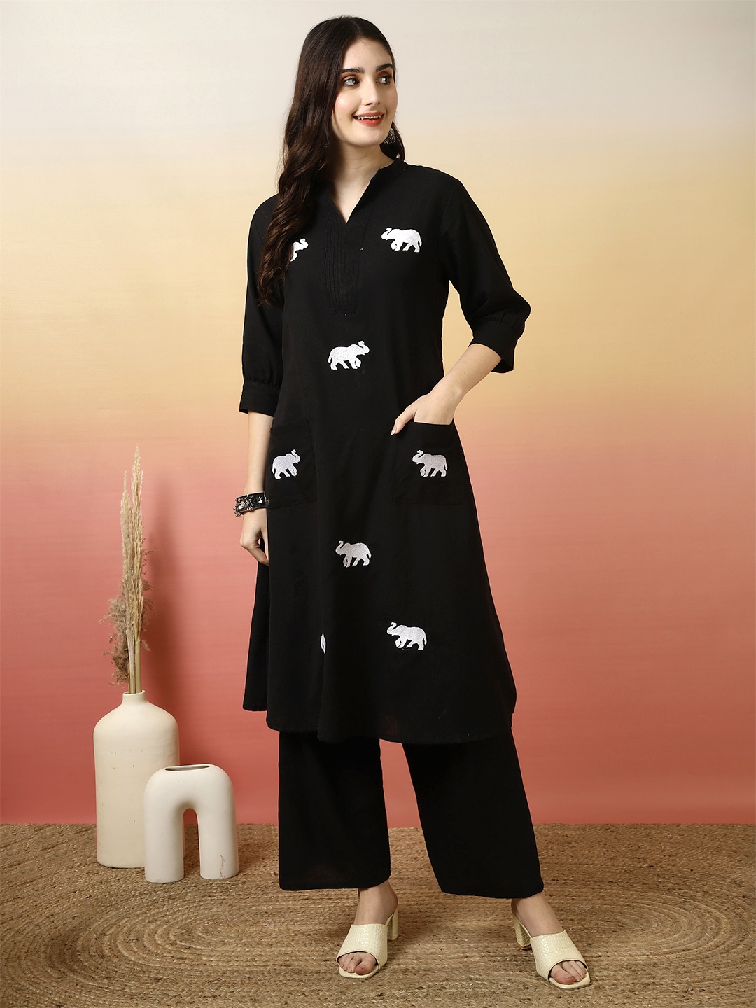 

Sangria Black Ethnic Motifs Printed Notch Neck Pure Cotton Straight Kurta With Palazzo