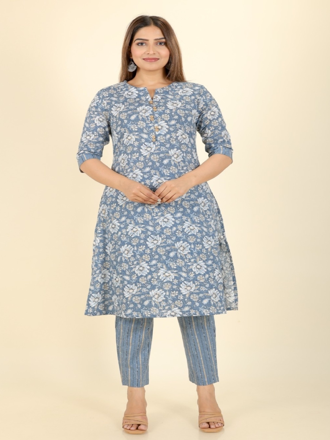 

Aramya Floral Printed Notch Neck Pure Cotton A-Line Kurta with Trouser, Grey