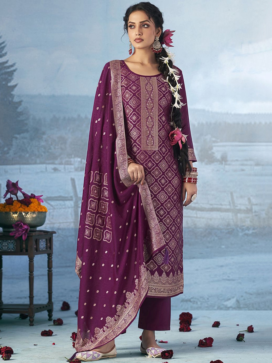 

Anouk Unstitched Dress Material, Burgundy