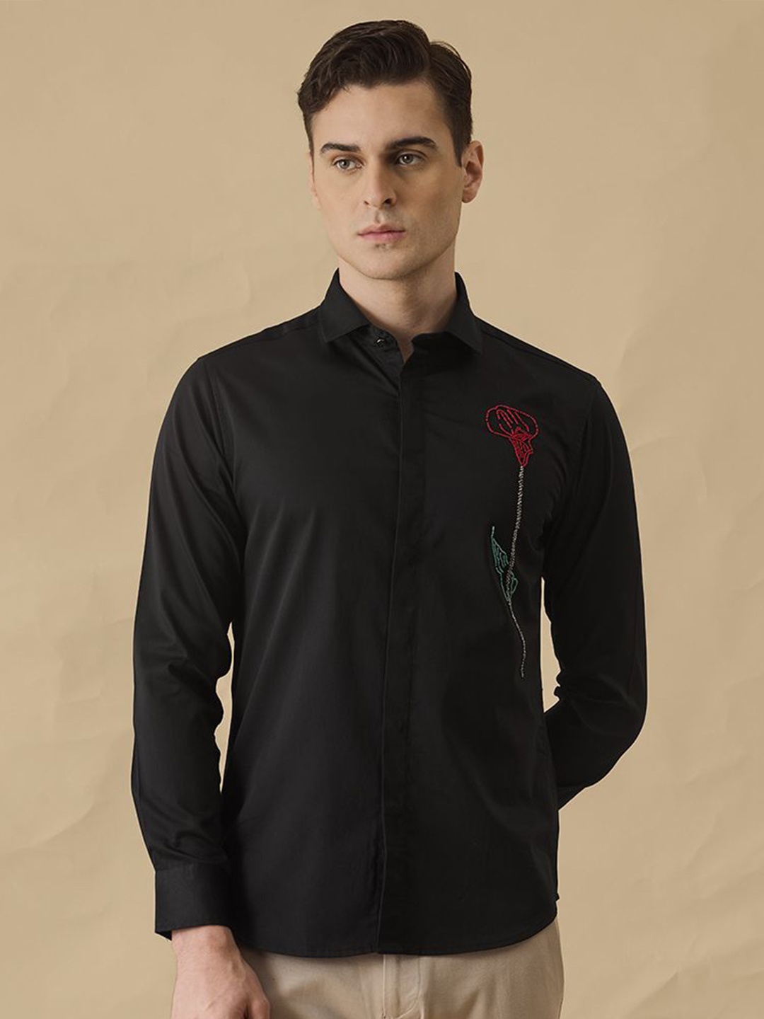 

Snitch Men Classic Slim Fit Floral Opaque Printed Casual Shirt, Black