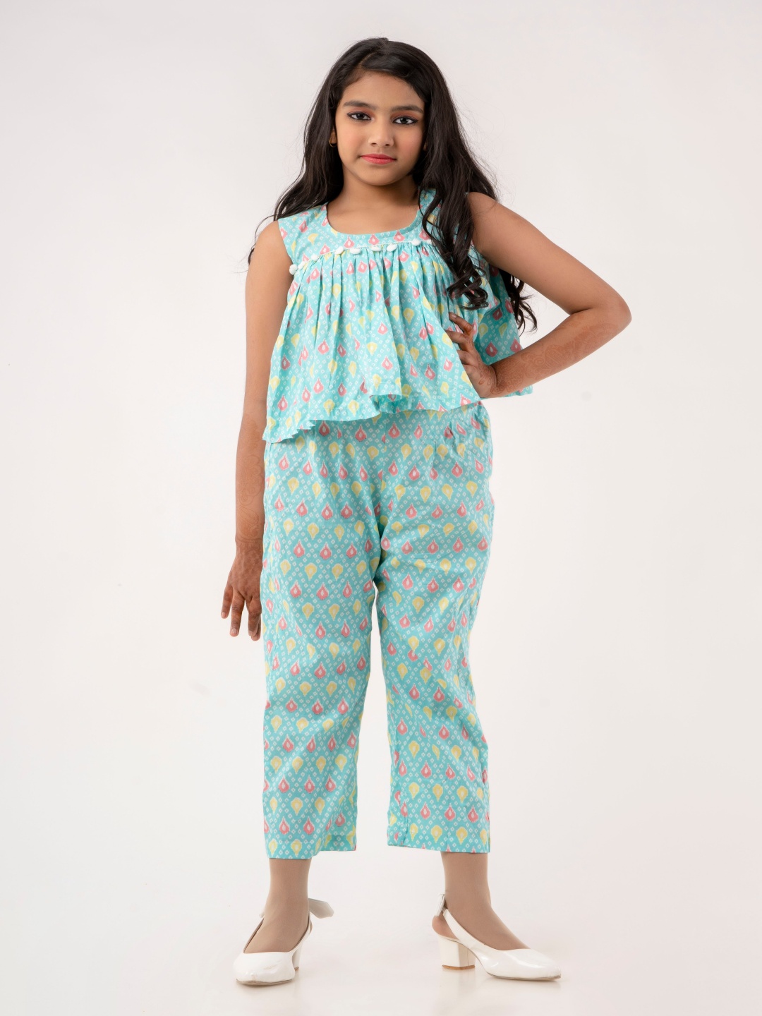 

TUNIYA Girls Ethnic Motifs Printed Cotton Blend Sleeveless Top With Trousers, Blue