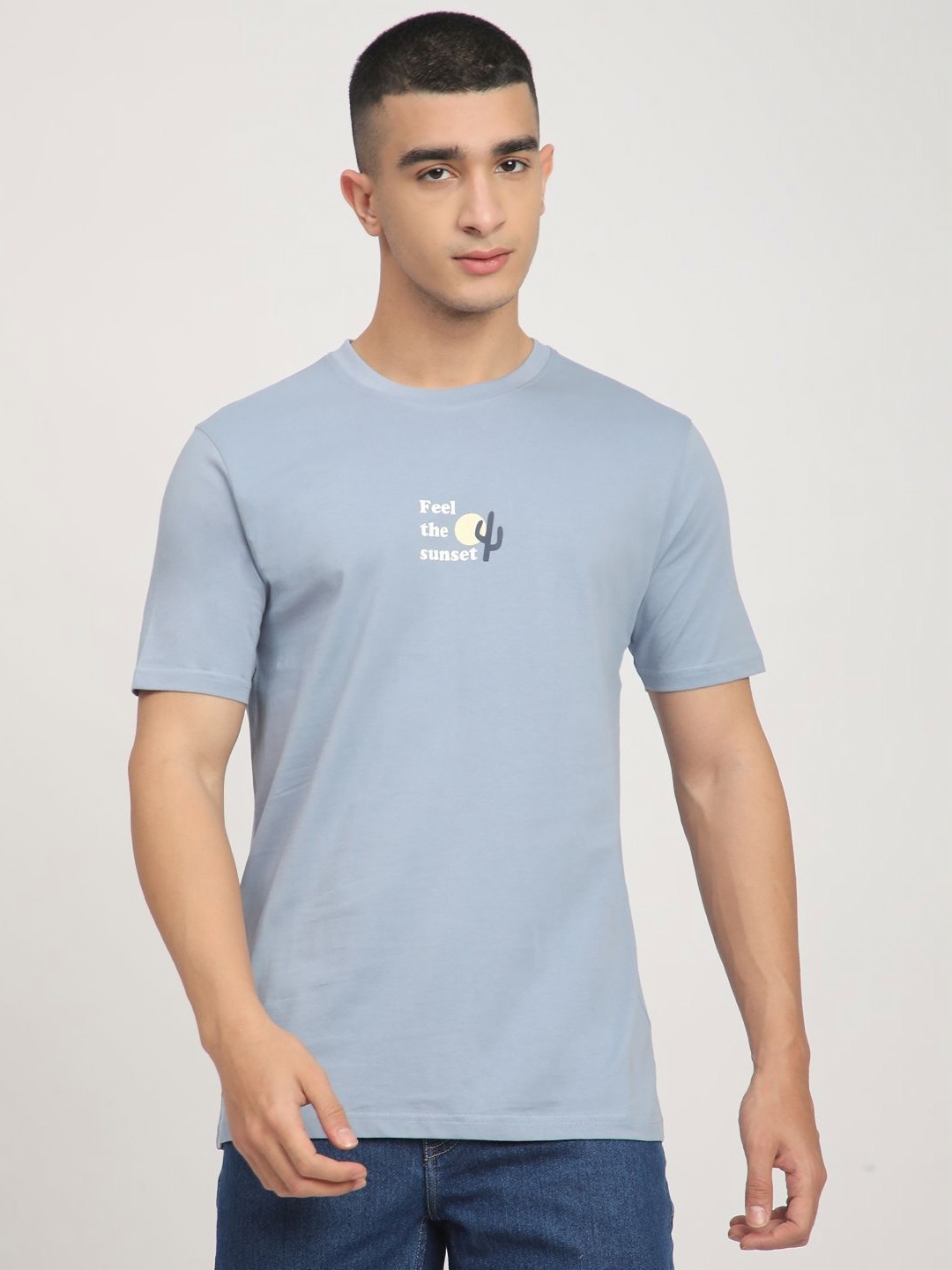 

R&B Men Solid Round Neck Cotton T-shirt, Blue