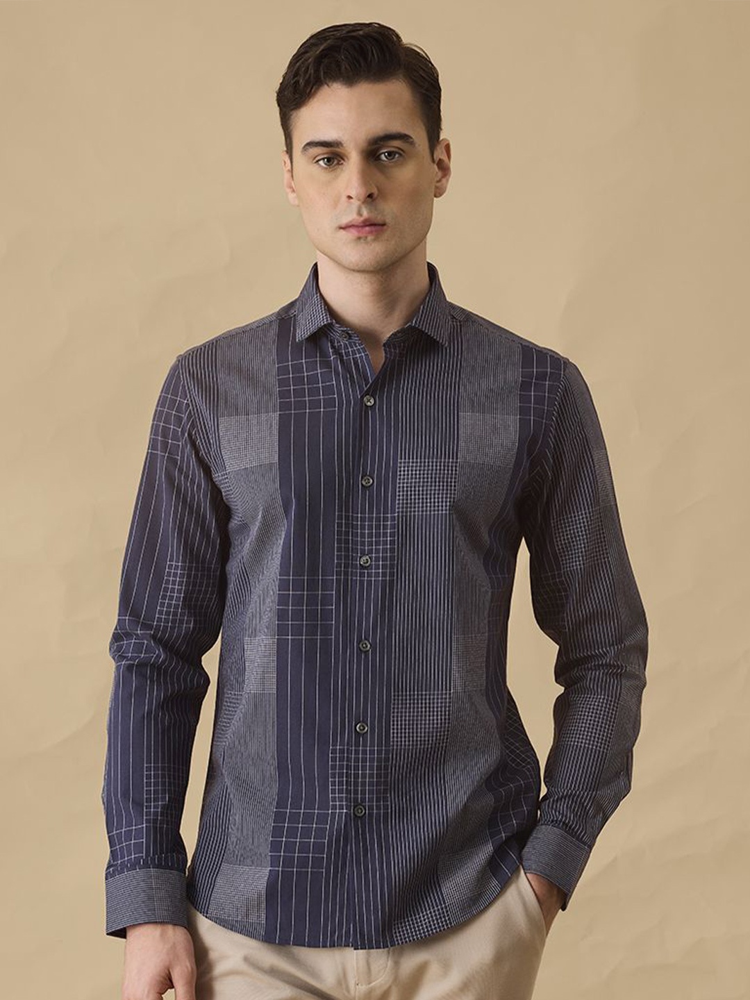 

Snitch Men Classic Slim Fit Opaque Checked Casual Shirt, Navy blue