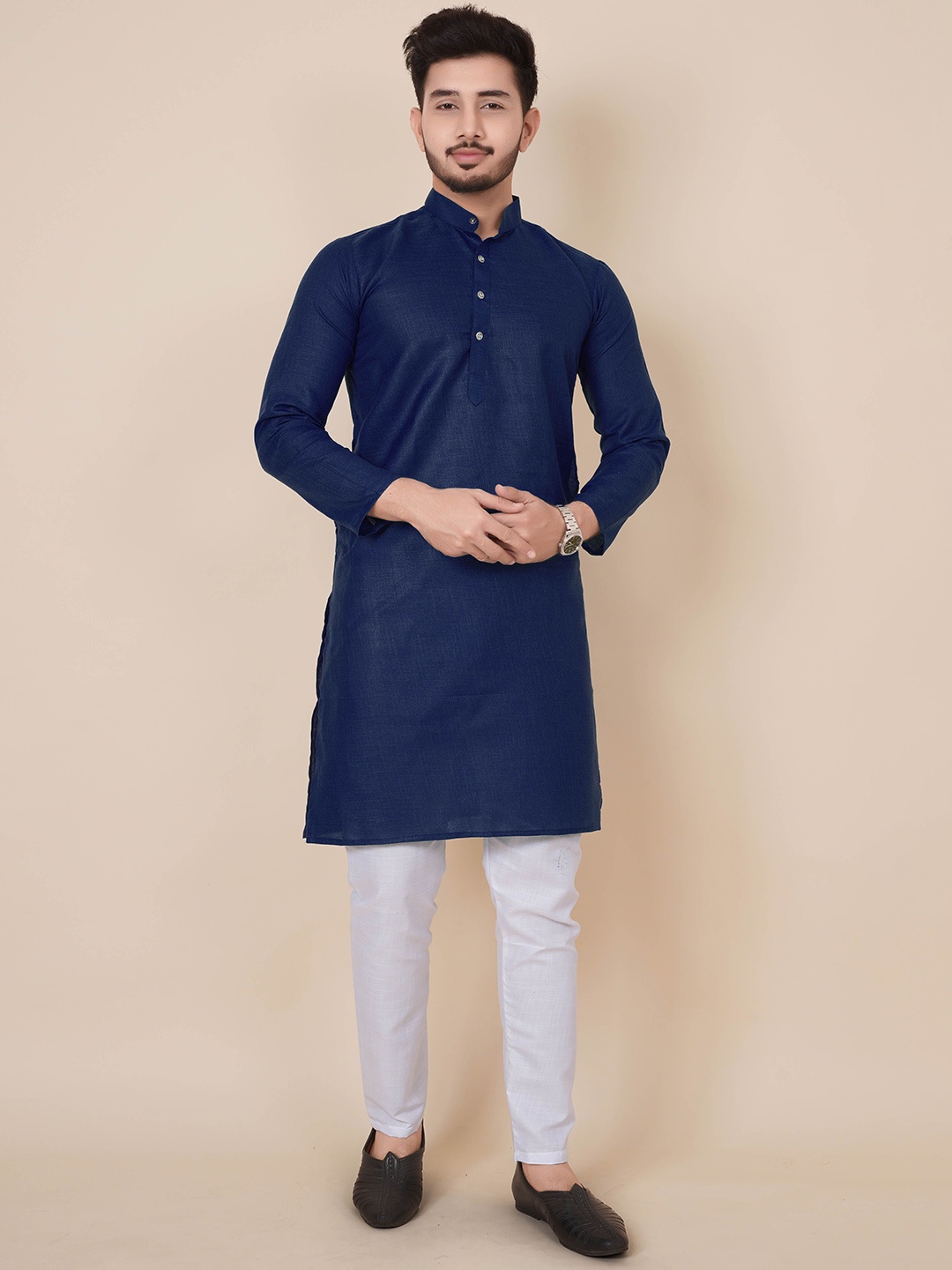 

ALMORA Men Band Collar Pure Cotton Straight Kurta, Navy blue