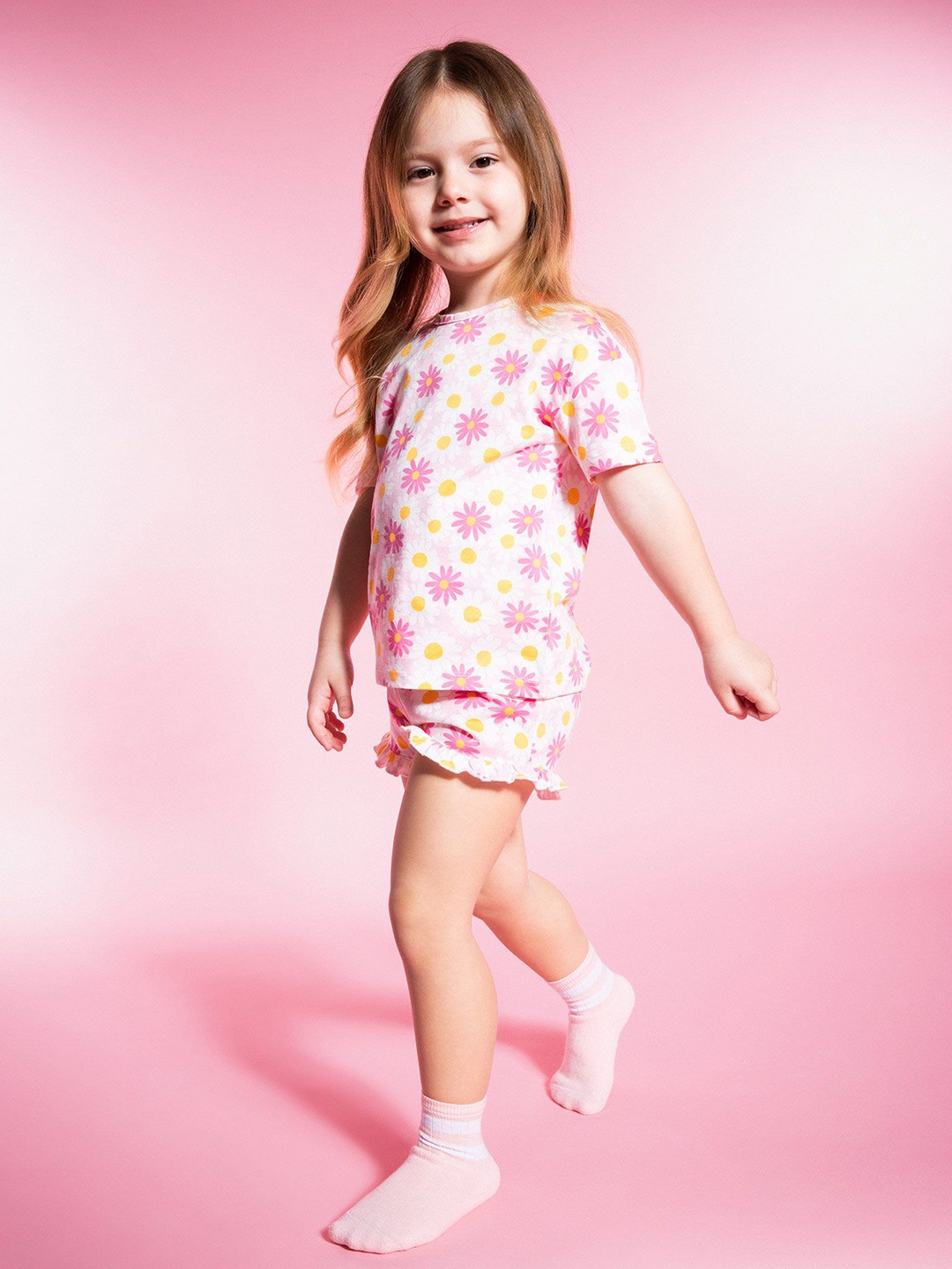

DeFacto Girls Floral Printed Round Neck Pure Cotton T-shirt With Shorts, Pink
