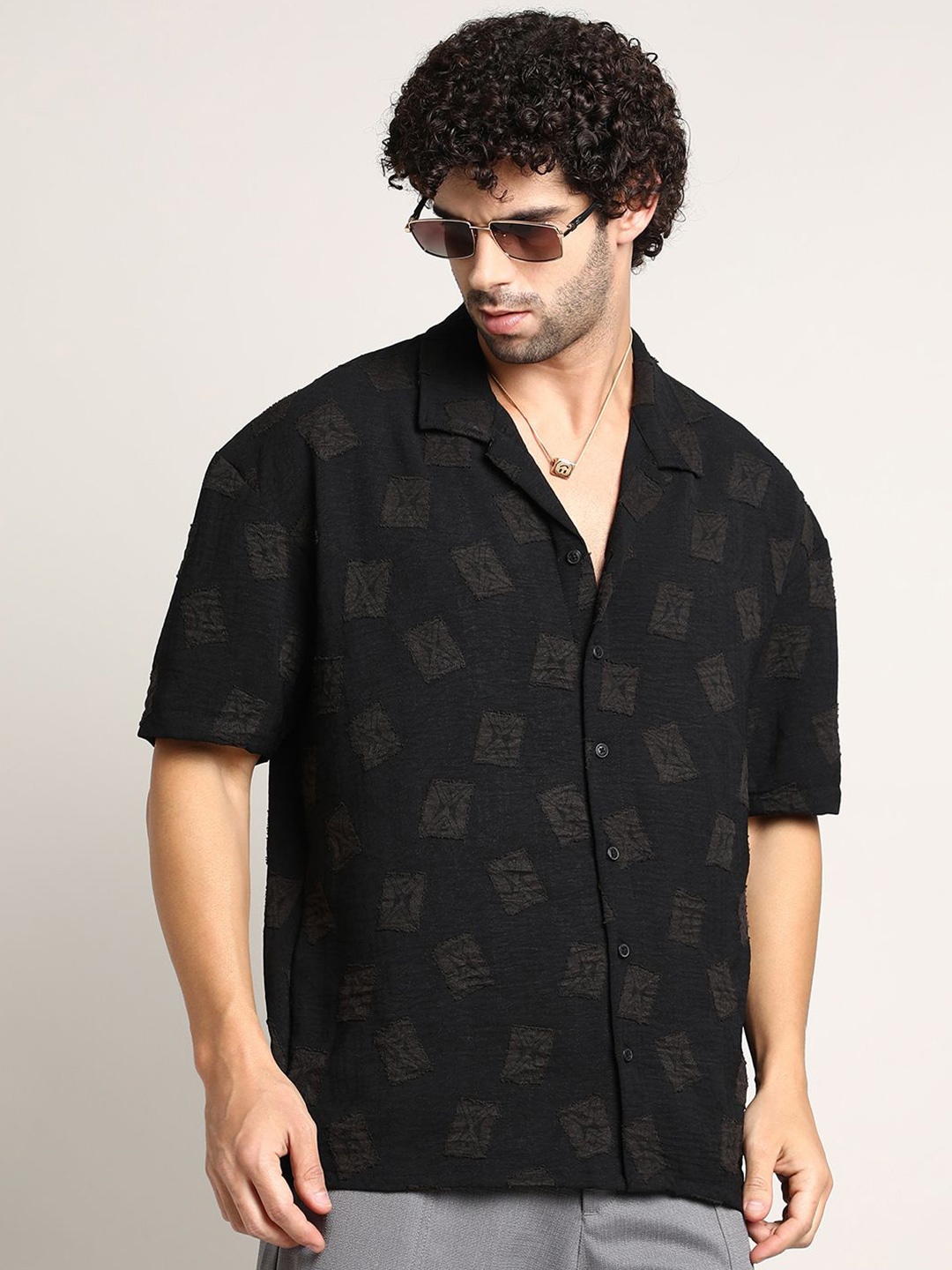 

Campus Sutra Men Comfort Relaxed Fit Cuban Collar Textured Casual Shirt, Black