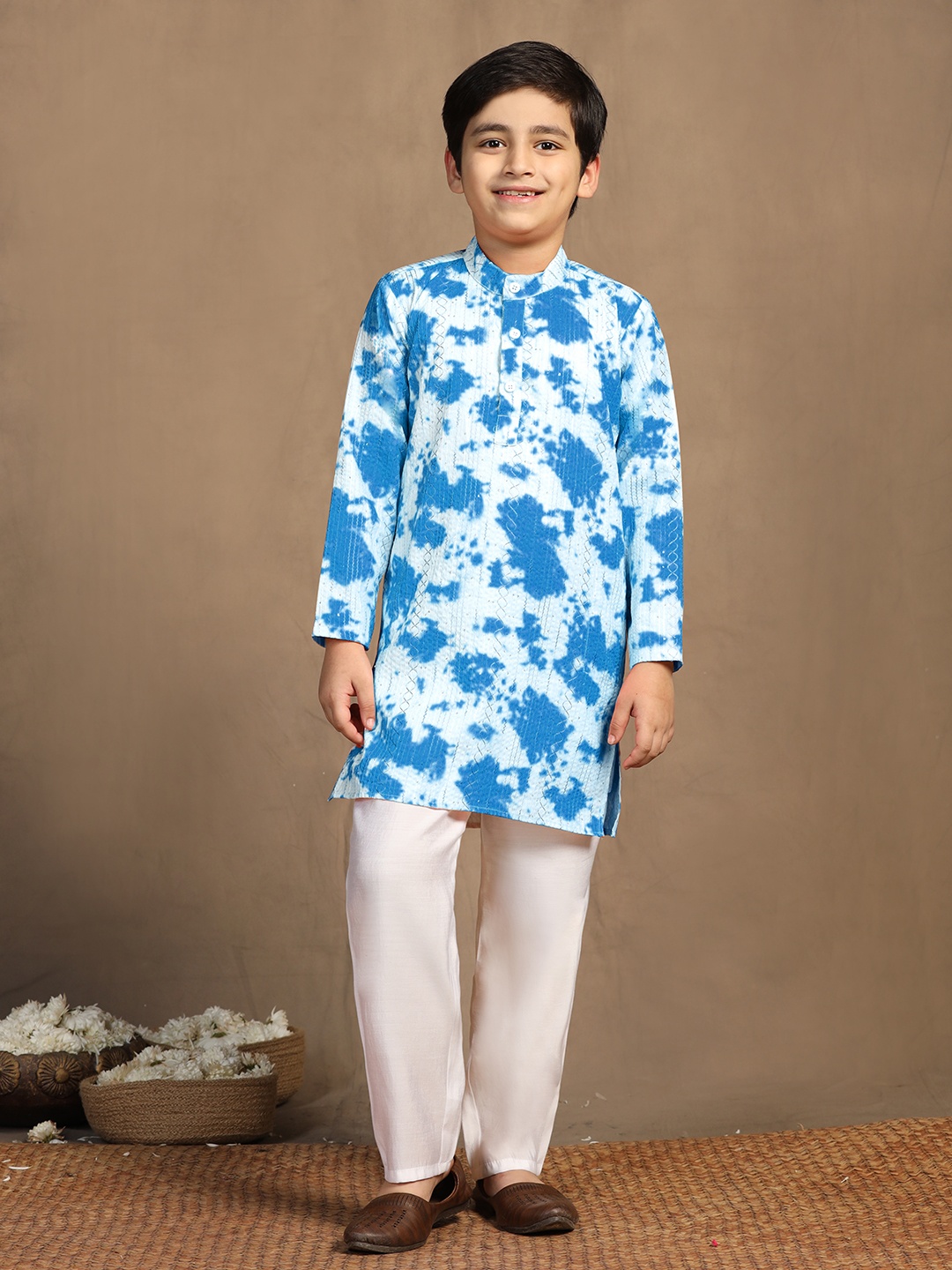 

Sangria Boys Blue Abstract Dyed Band Collar Sequinned Straight Kurta With Trousers