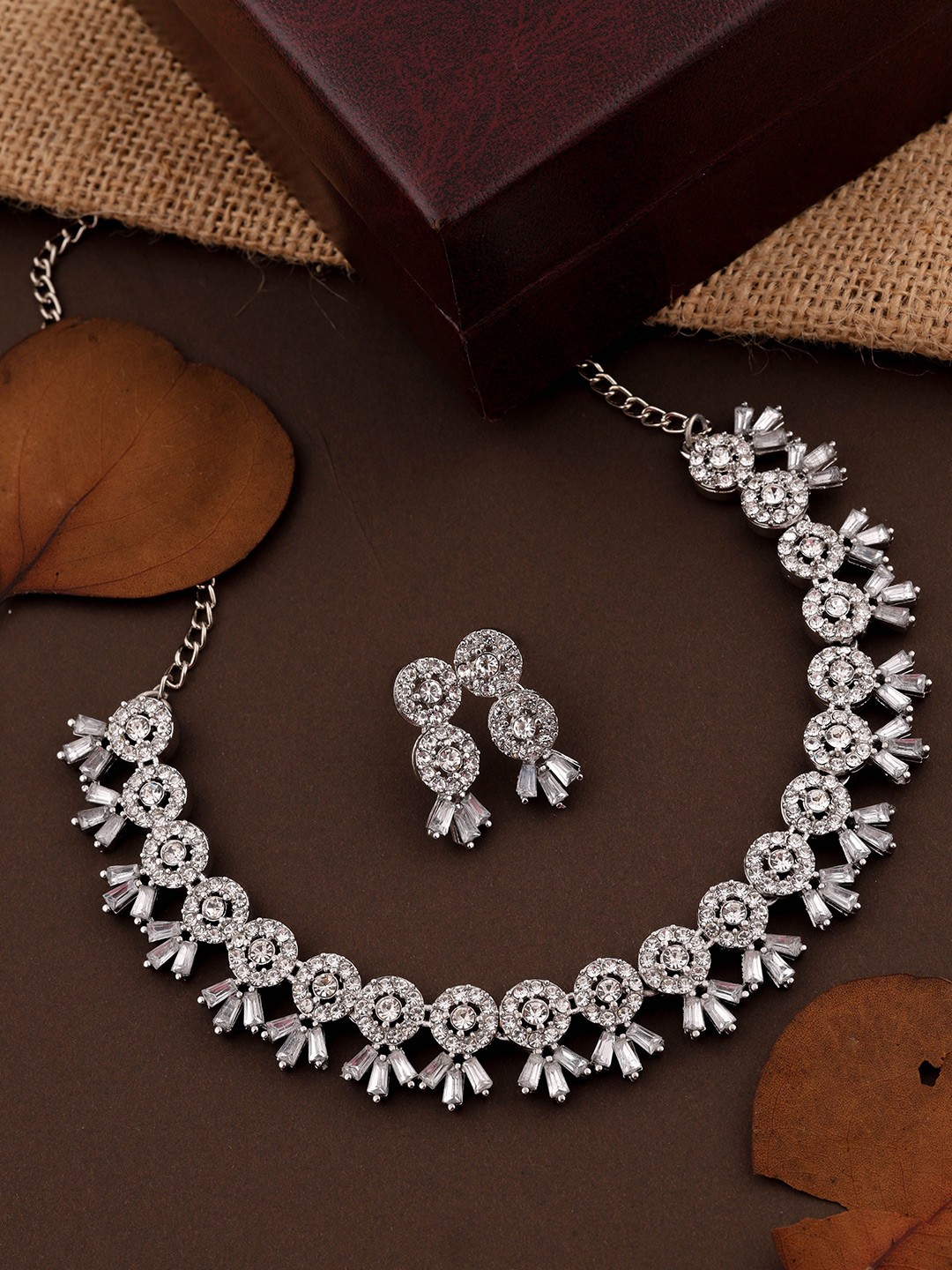 

DIVASTRI Set Of 2 Gold-Plated Stone-Studded Jewellery Set