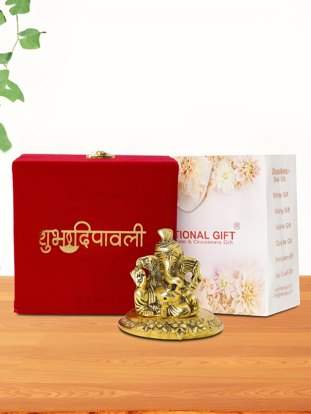 

INTERNATIONAL GIFT Gold-Toned Ganesh Religious Idol Showpiece