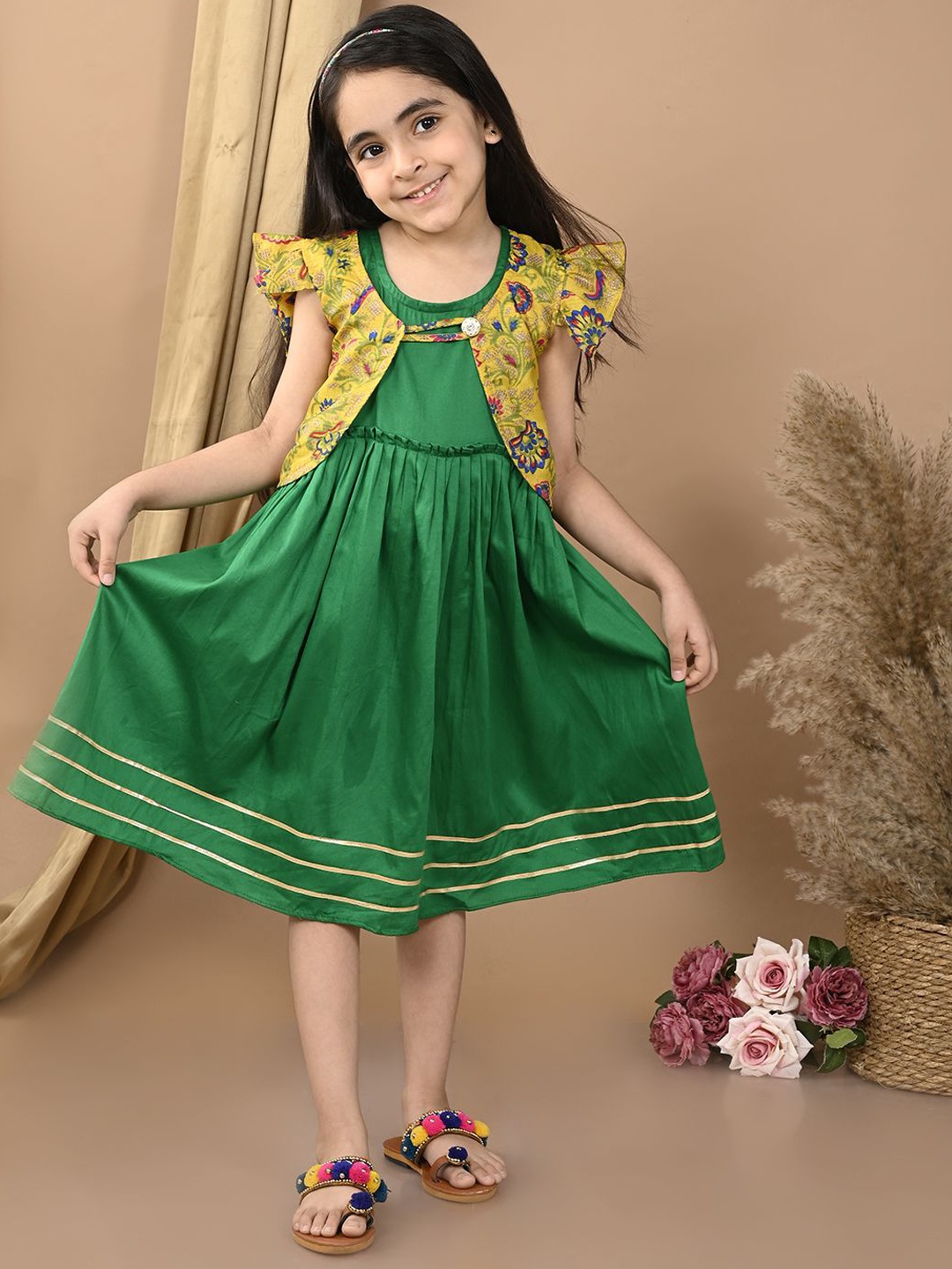 

Sangria Girls A-Line Ethnic Dress With Printed Jacket, Green