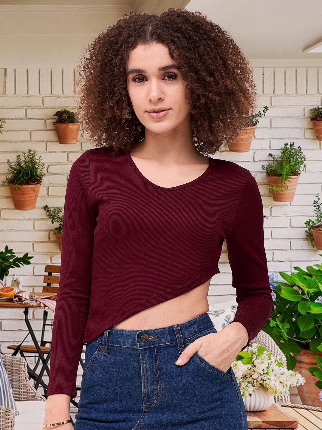 

DressBerry Women Ribbed Asymmetric Hem Crop Top, Maroon