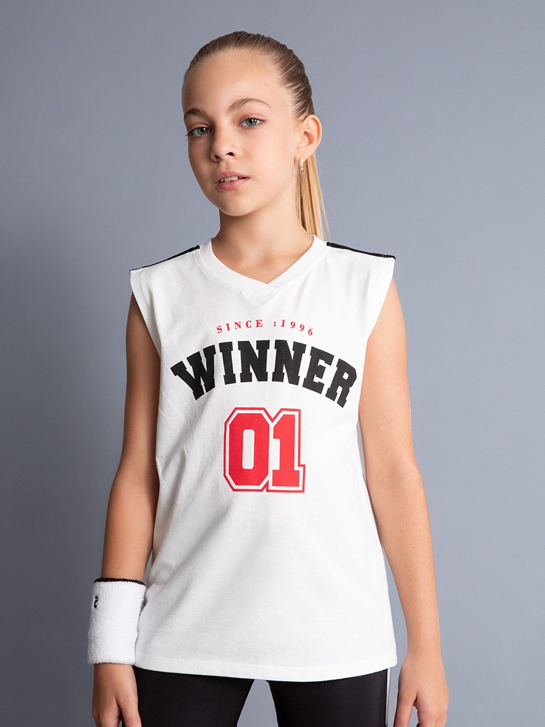 

DeFacto Girls Typography Printed V-Neck T-shirt, White