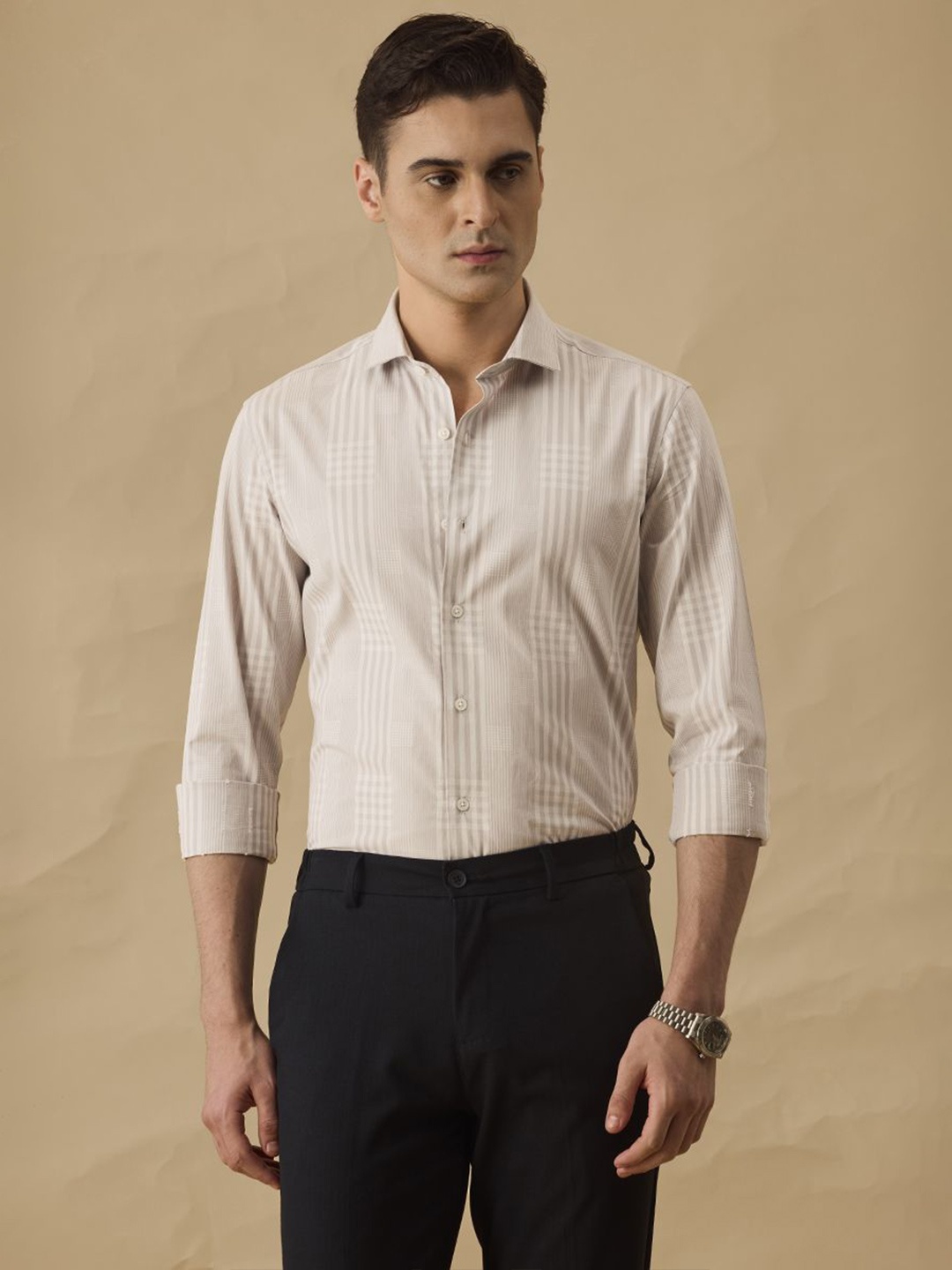 

Snitch Men Classic Slim Fit Opaque Checked Casual Shirt, Grey