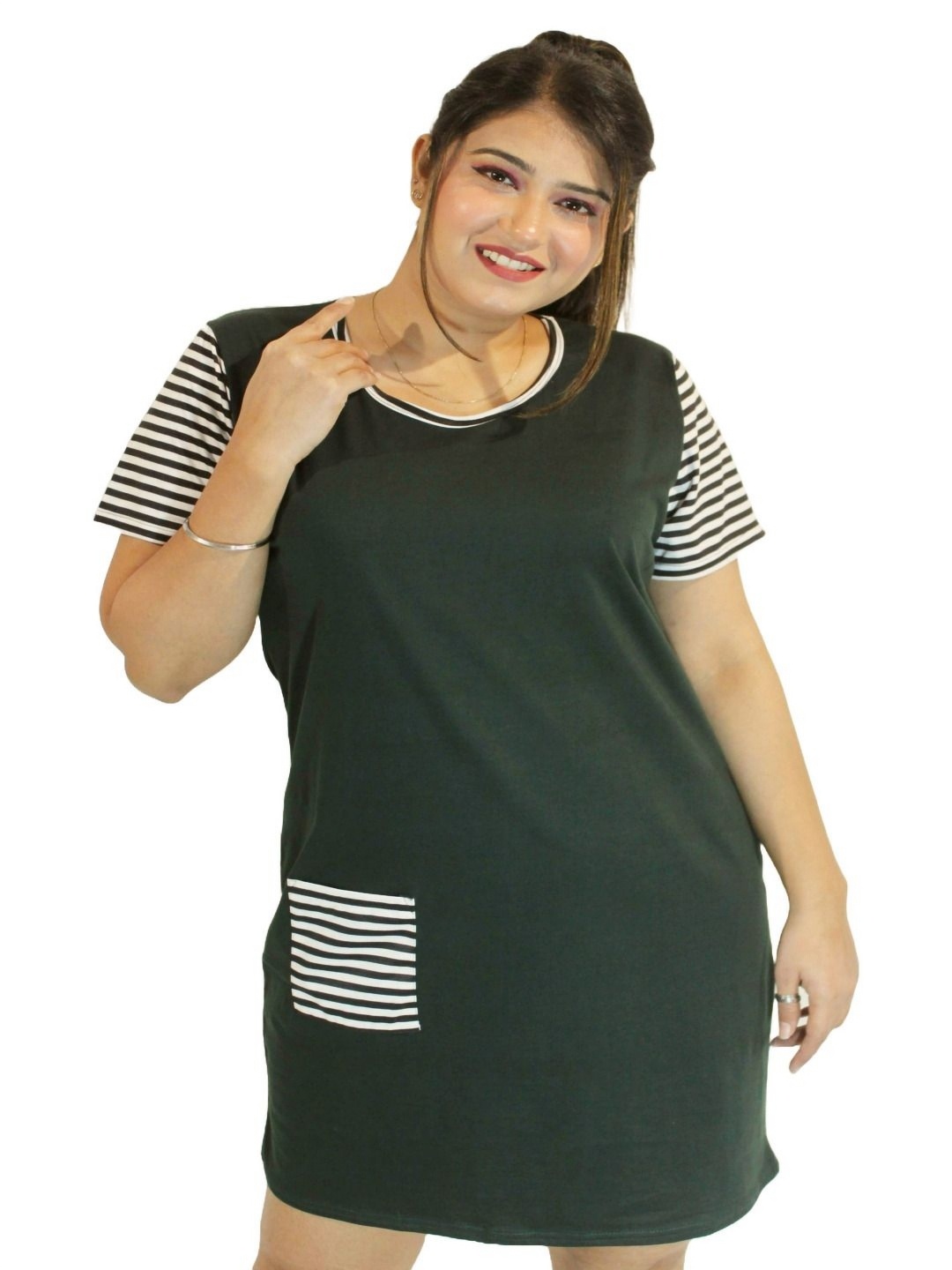 

PINK SHELL Women Striped Round Neck T-shirt, Green