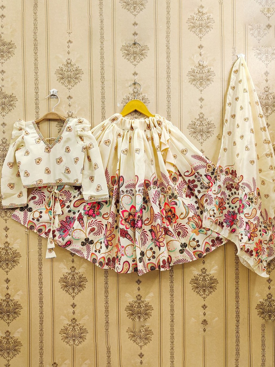 

JOVK DESIGN Girls Printed Ready to Wear Lehenga & Blouse With Dupatta, Cream