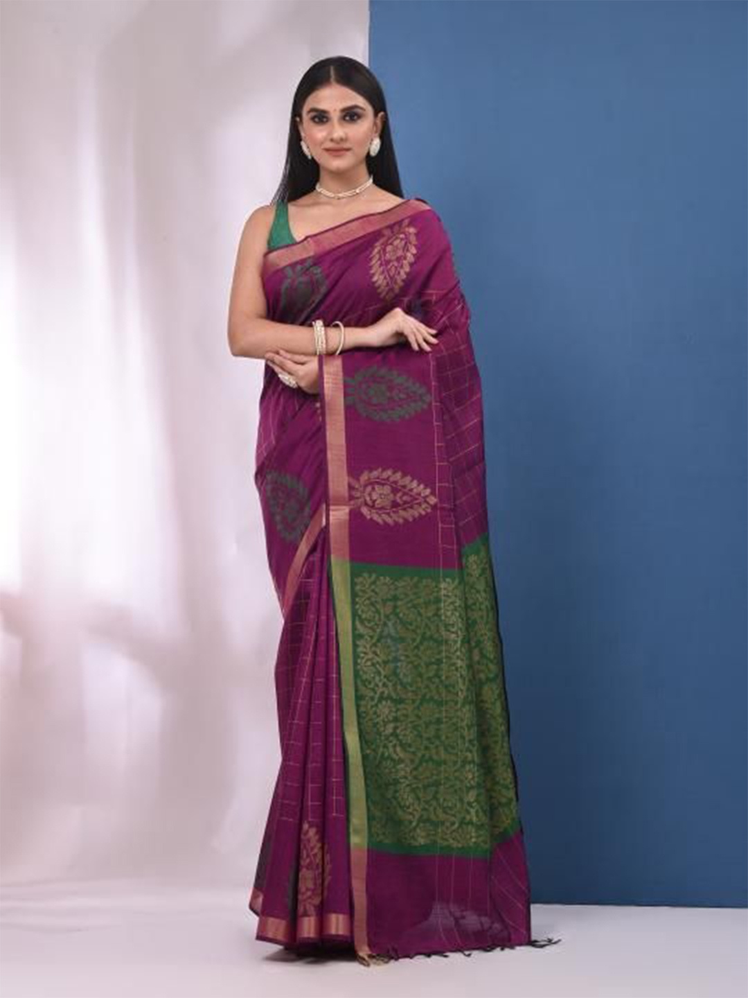 

VIBHAVARI Ethnic Motifs Zari Saree, Purple