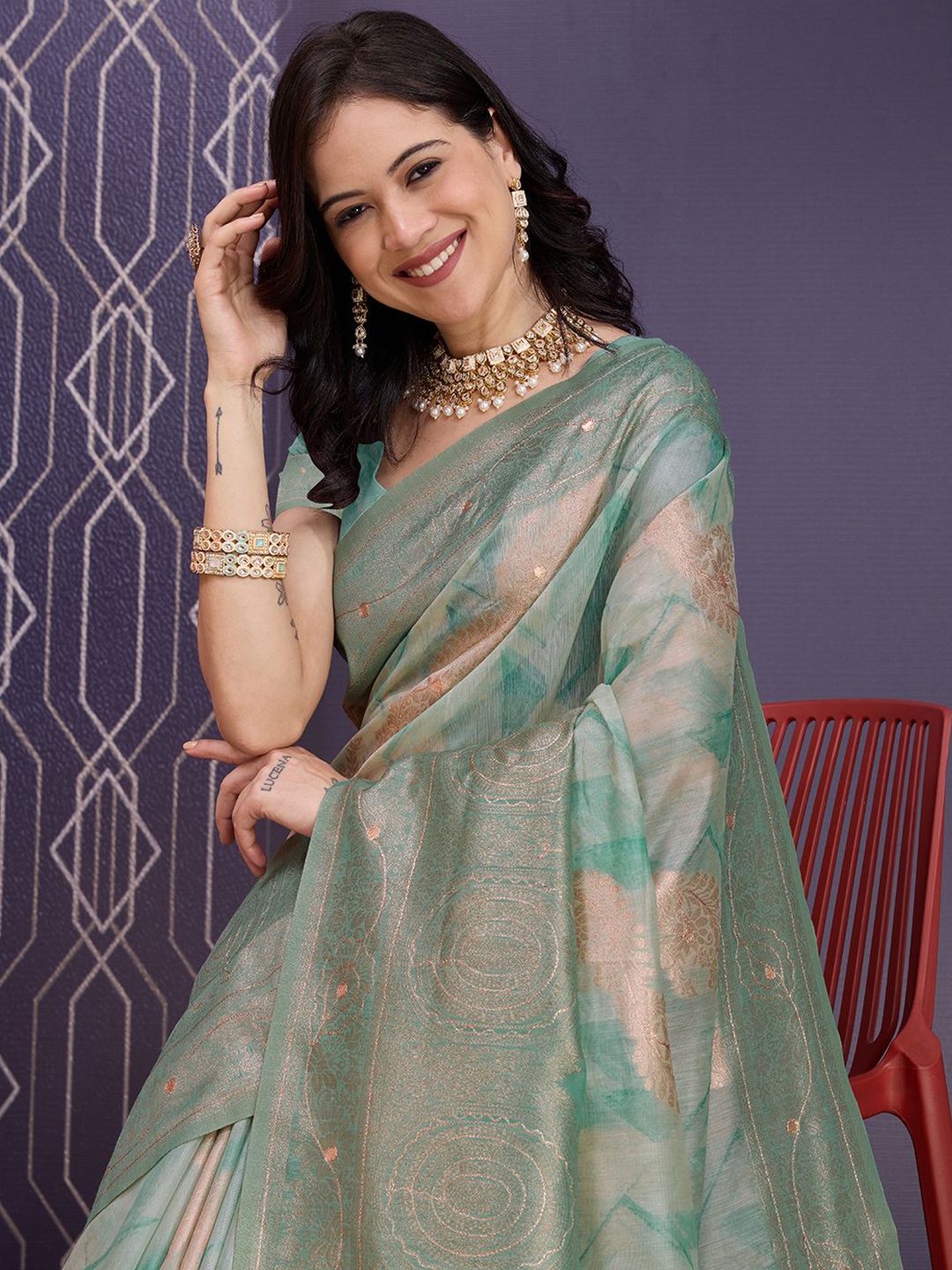 

Mitera Woven Design Zari Saree, Teal