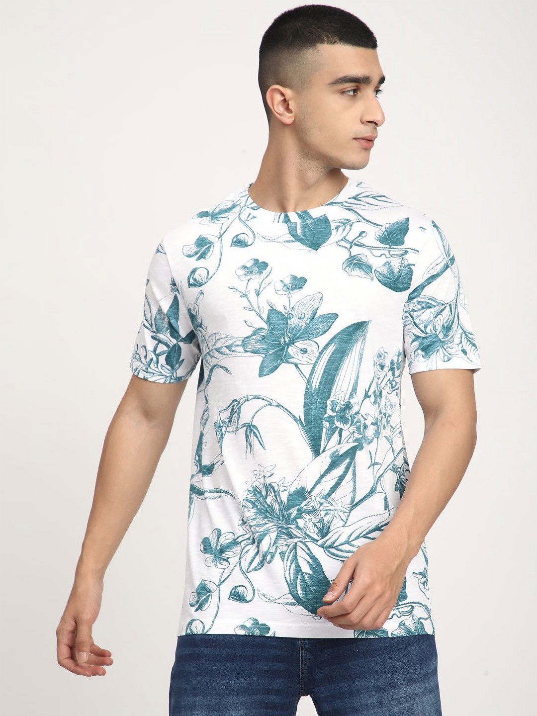 

R&B Men Floral Printed Round Neck Cotton T-shirt, White