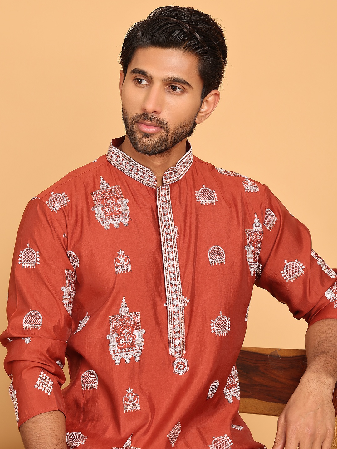 

Jompers Ethnic Motifs Embroidered Mandarin Collar Thread Work Straight Kurta With Pyjama, Brown