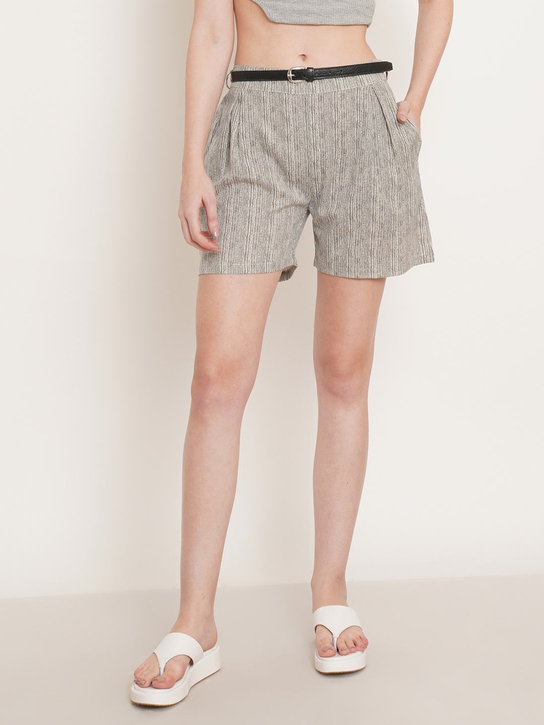 

JAPER KURTI Women Striped Rapid-Dry Regular Fit Mid-Rise Shorts, Grey