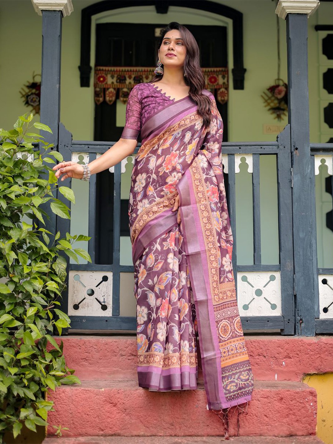 

ALMAARI FASHION Floral Printed Pure Linen Banarasi Saree, Purple