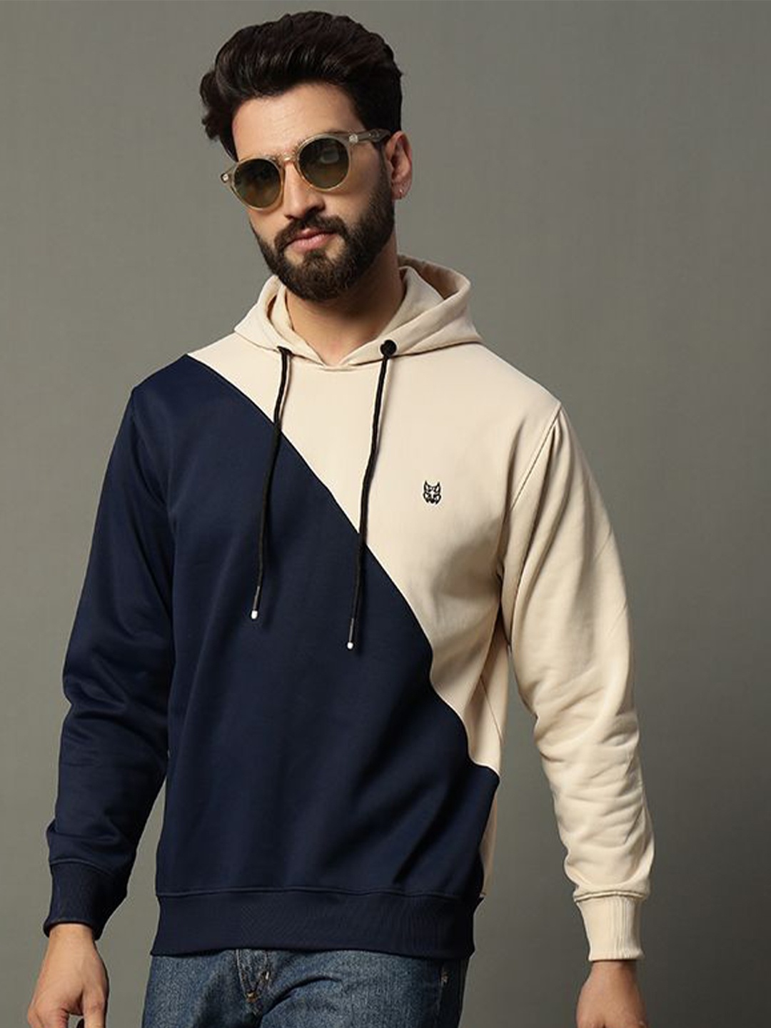 

STELVIN Men Colourblocked Sweatshirt, Beige