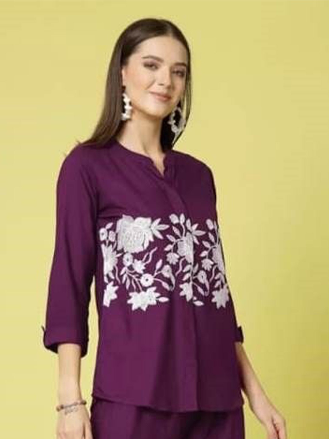

CORSICA Floral Embroidered Mandarin Collar Roll-Up Sleeves Cotton Top, Purple