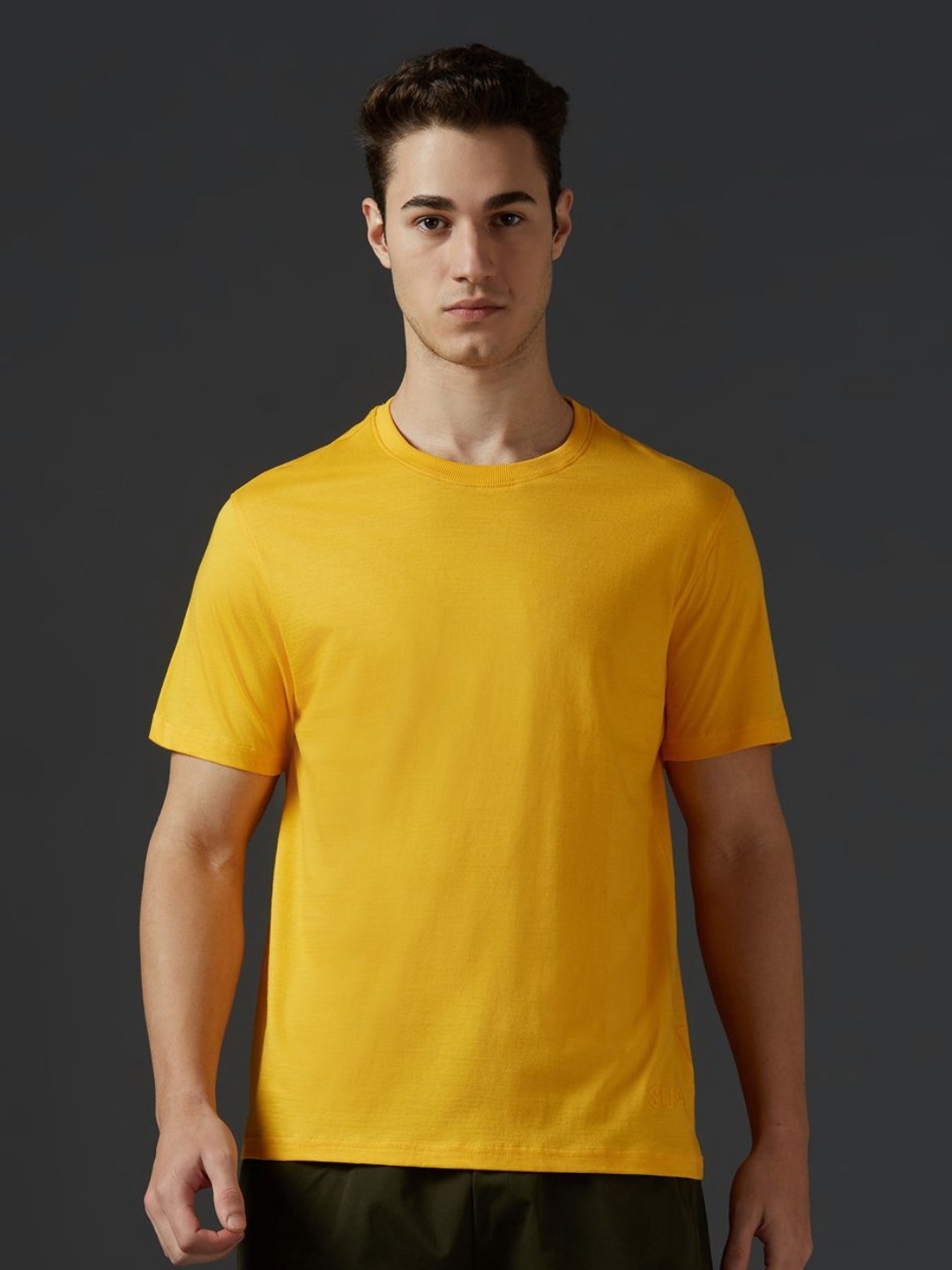 

Supa Men Solid Round Neck Cotton T-shirt, Mustard