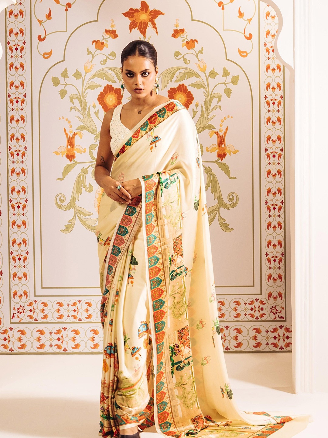 

STAVA CREATION Kalamkari Printed Saree, White
