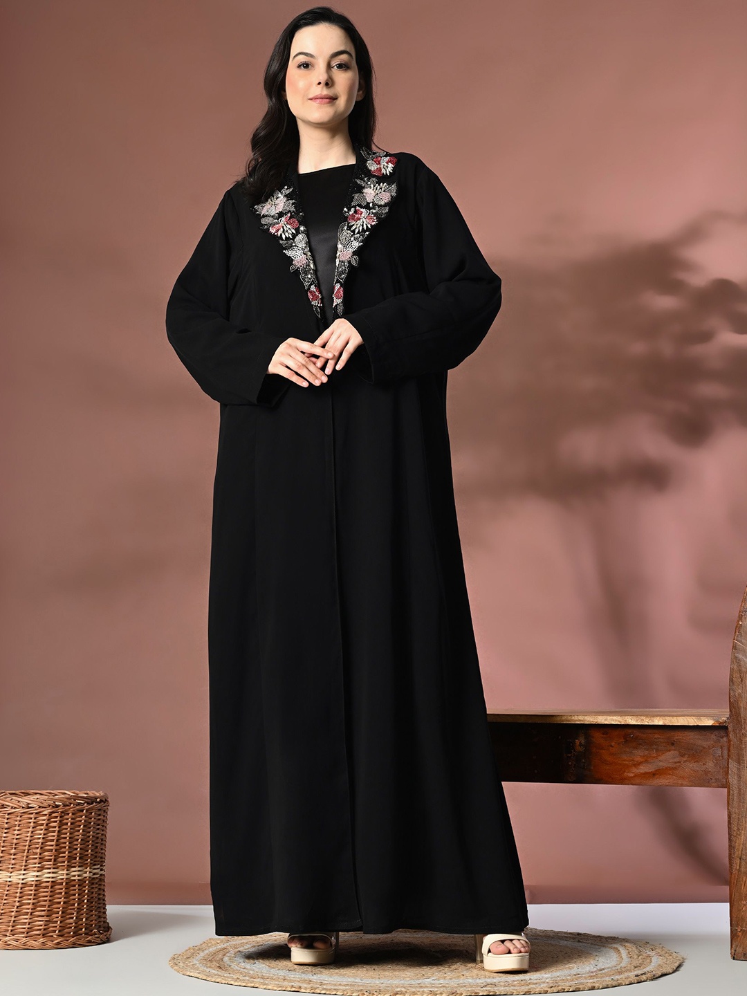 

Demure by shiba Women Round Neck Maxi Dress, Black
