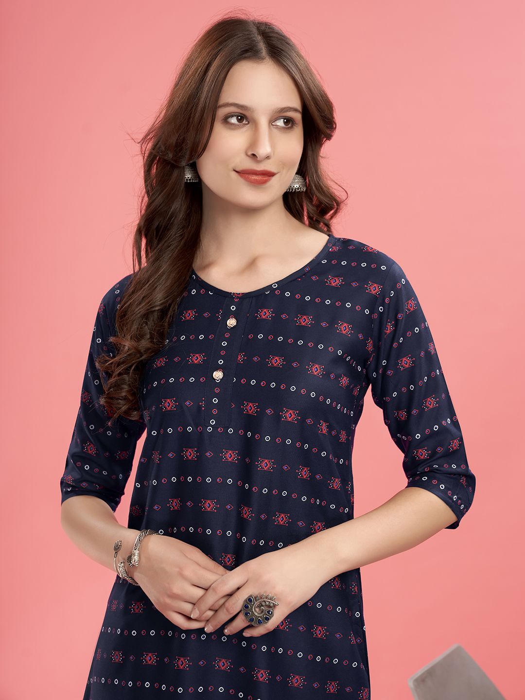 

Anouk Rustic Geometric Printed Round Neck Straight Kurta, Navy blue